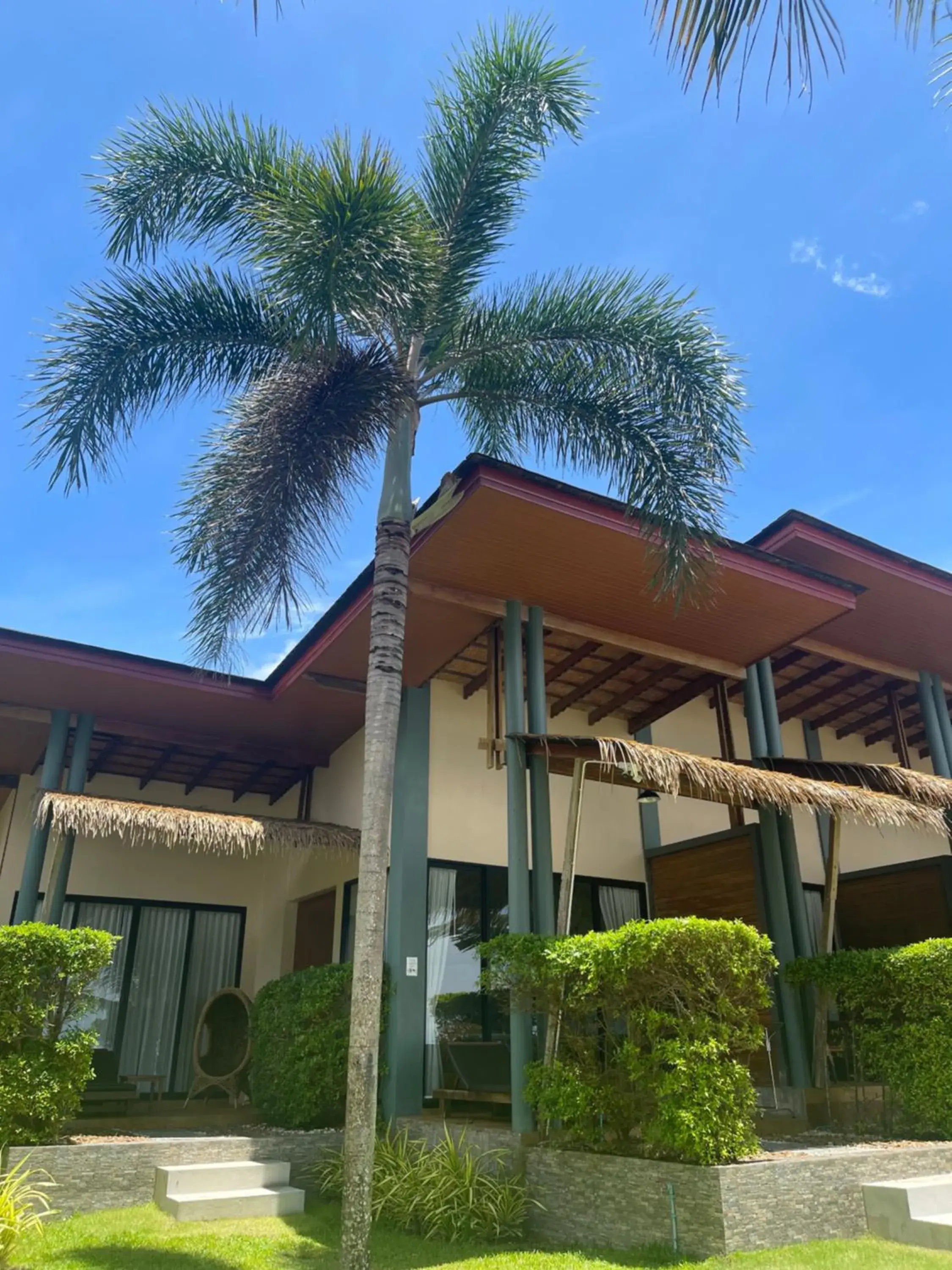 Property building in Kai Bae Beach Resort Koh Chang Property building in Kai Bae Beach Resort Koh Chang