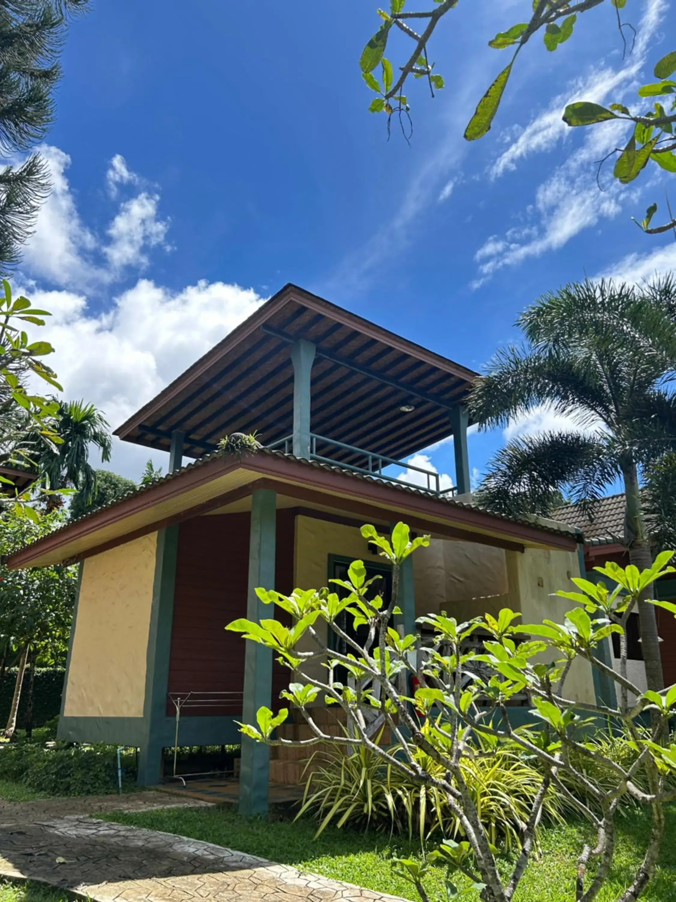Property building in Kai Bae Beach Resort Koh Chang Property building in Kai Bae Beach Resort Koh Chang