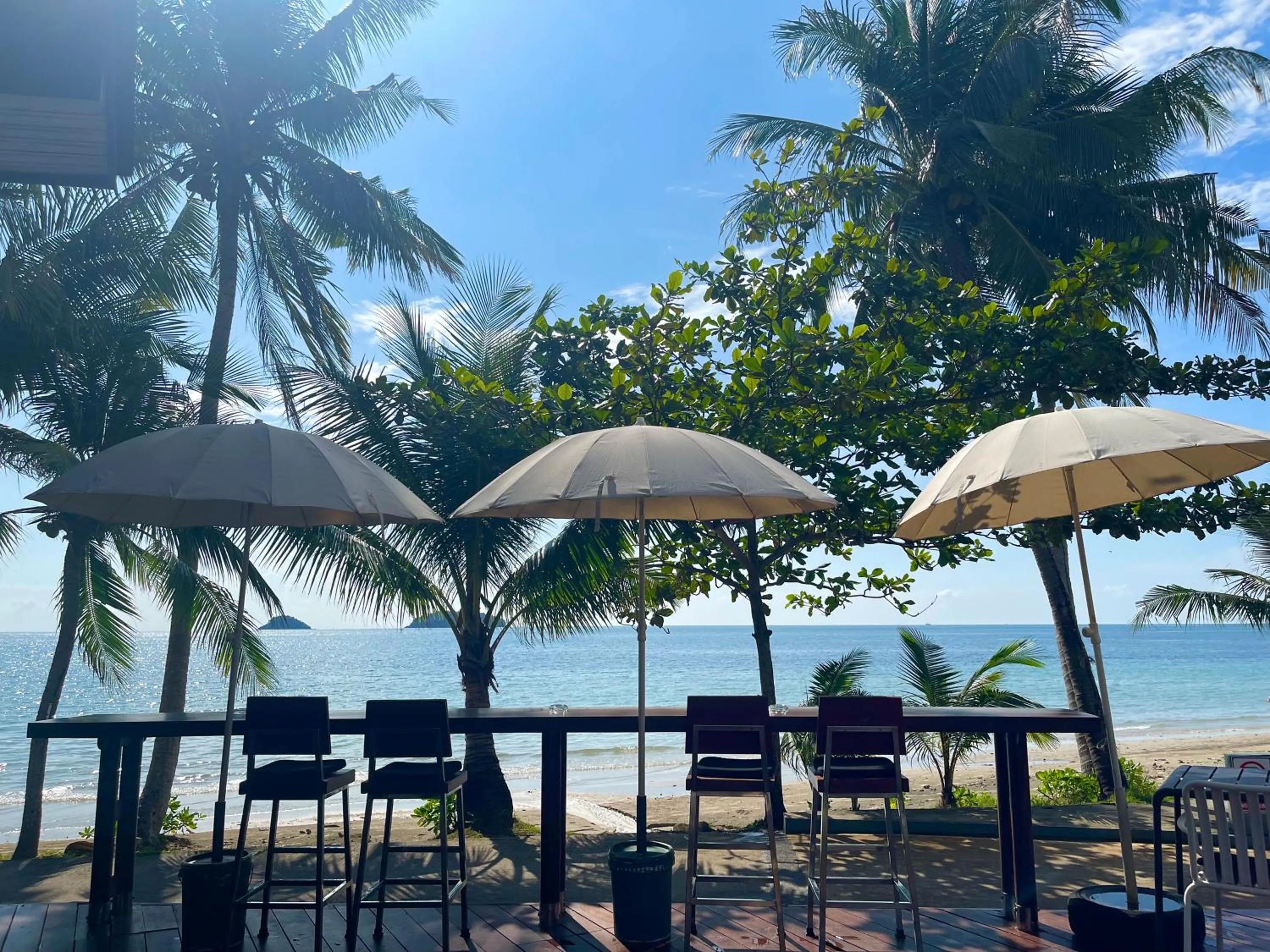 Lounge or bar in Kai Bae Beach Resort Koh Chang