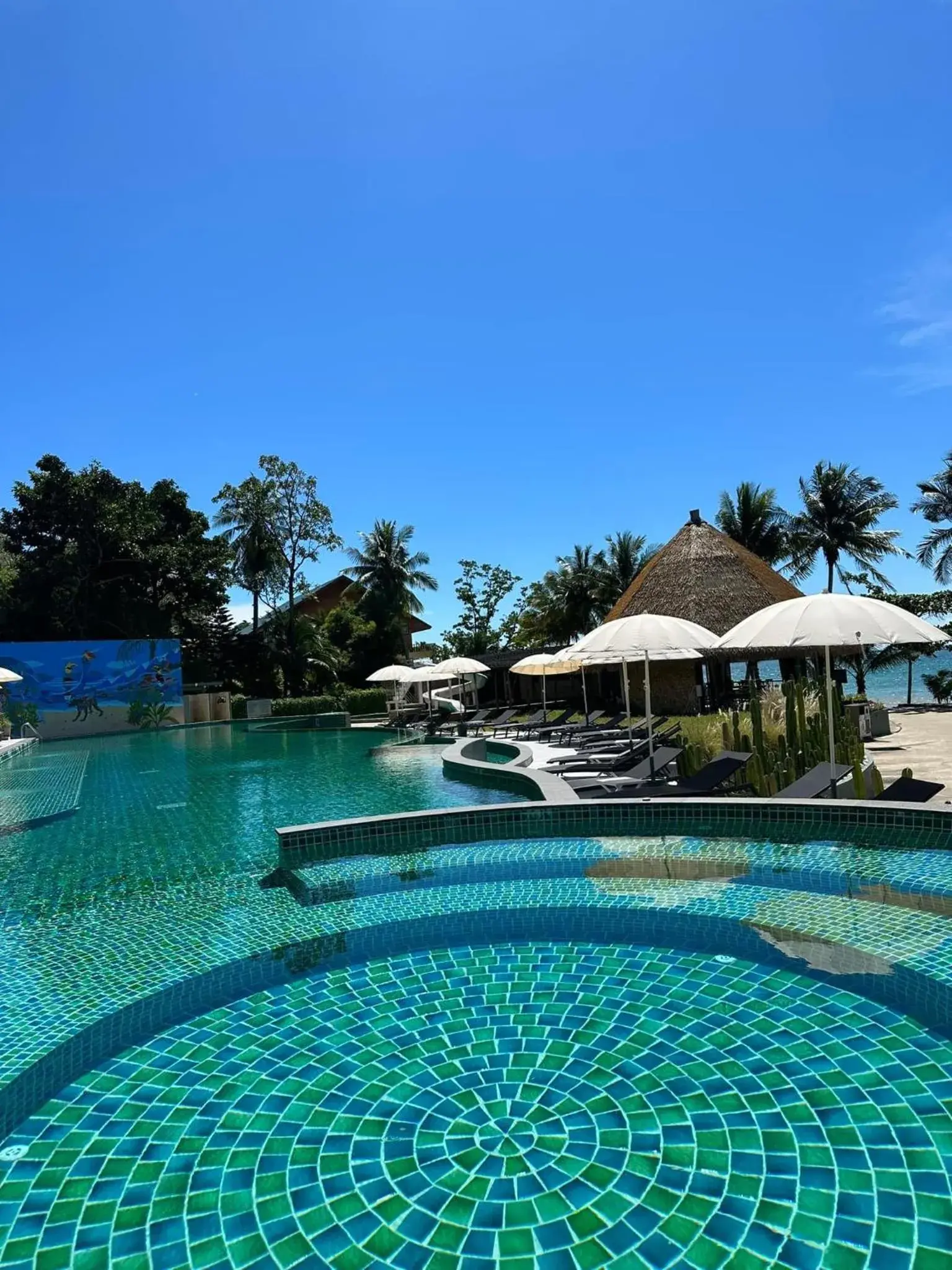 Swimming pool in Kai Bae Beach Resort Koh Chang Swimming pool in Kai Bae Beach Resort Koh Chang