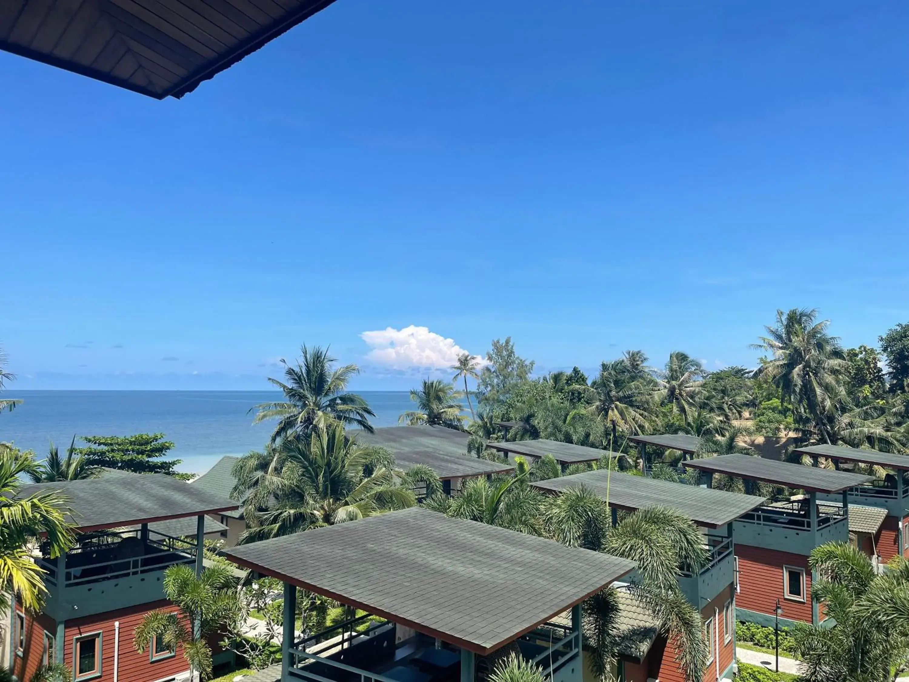 Property building in Kai Bae Beach Resort Koh Chang Property building in Kai Bae Beach Resort Koh Chang
