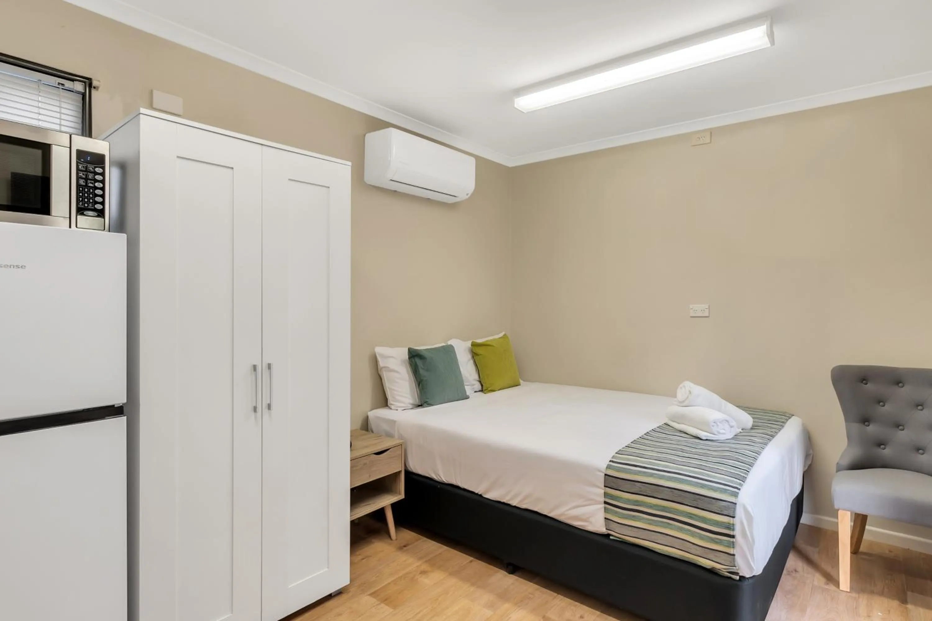 Bed in Ingenia Holidays Lake Macquarie