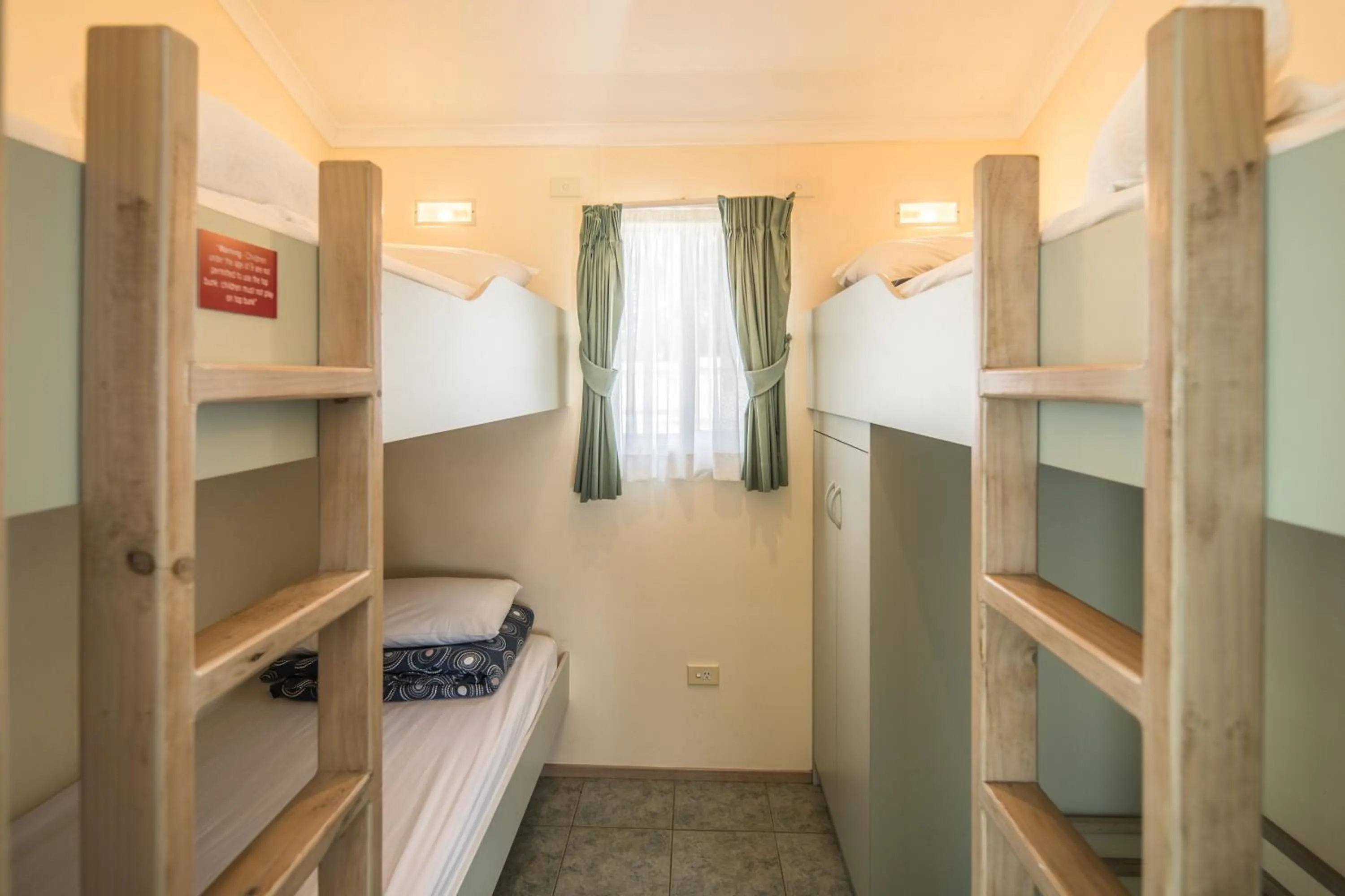 bunk bed, Bed in Ingenia Holidays Lake Macquarie