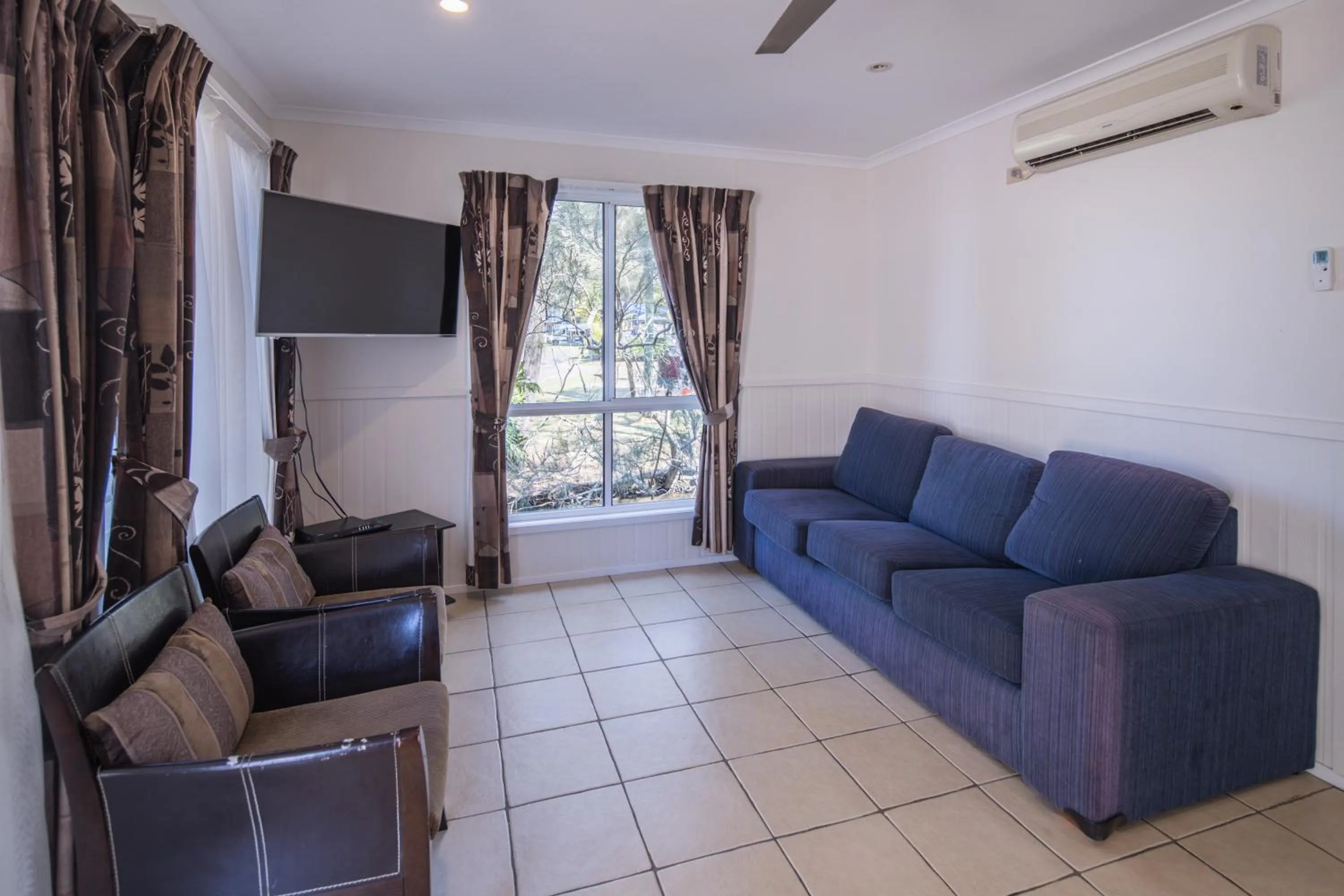 Living room in Ingenia Holidays Lake Macquarie