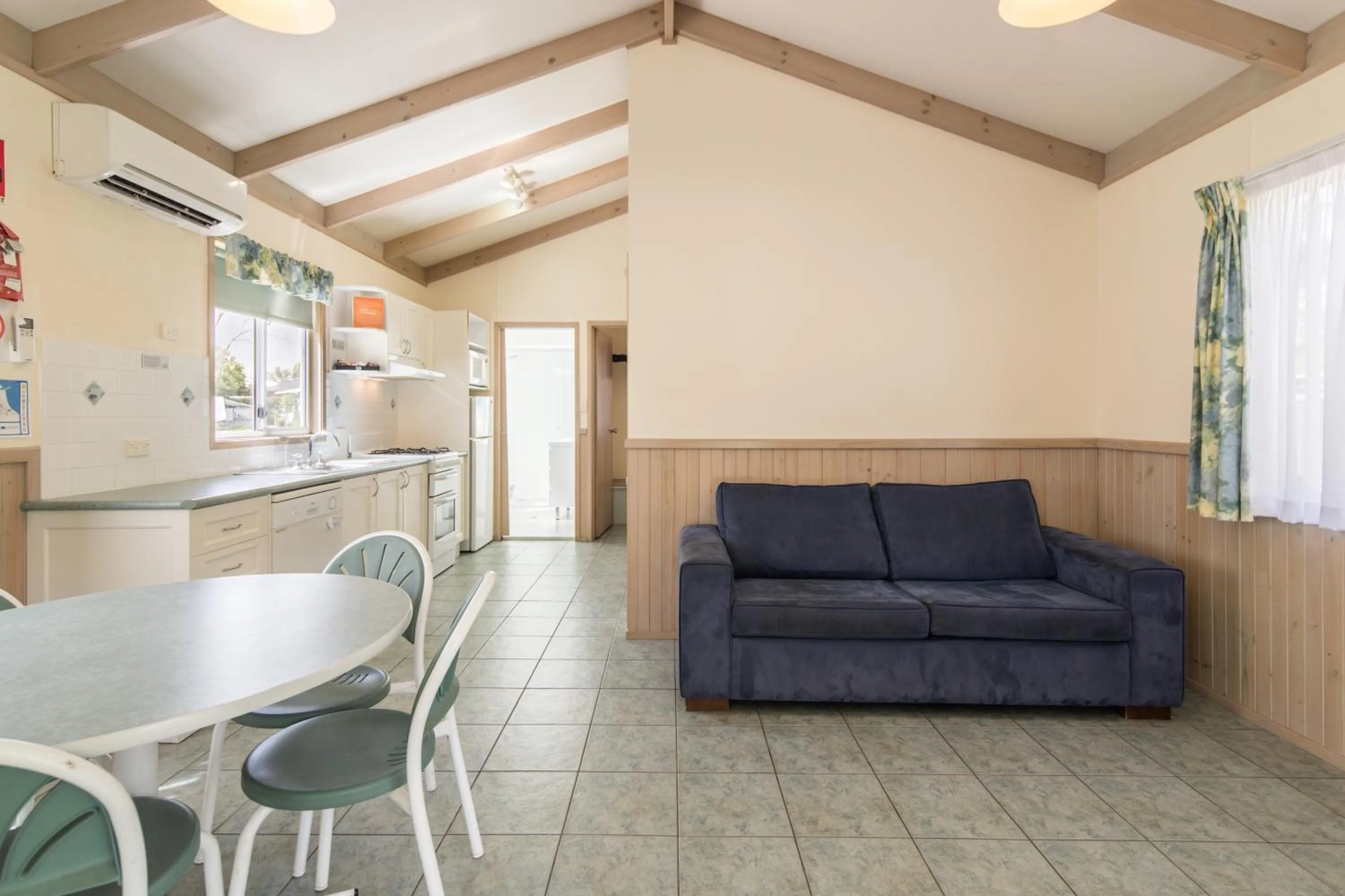 Seating area in Ingenia Holidays Lake Macquarie