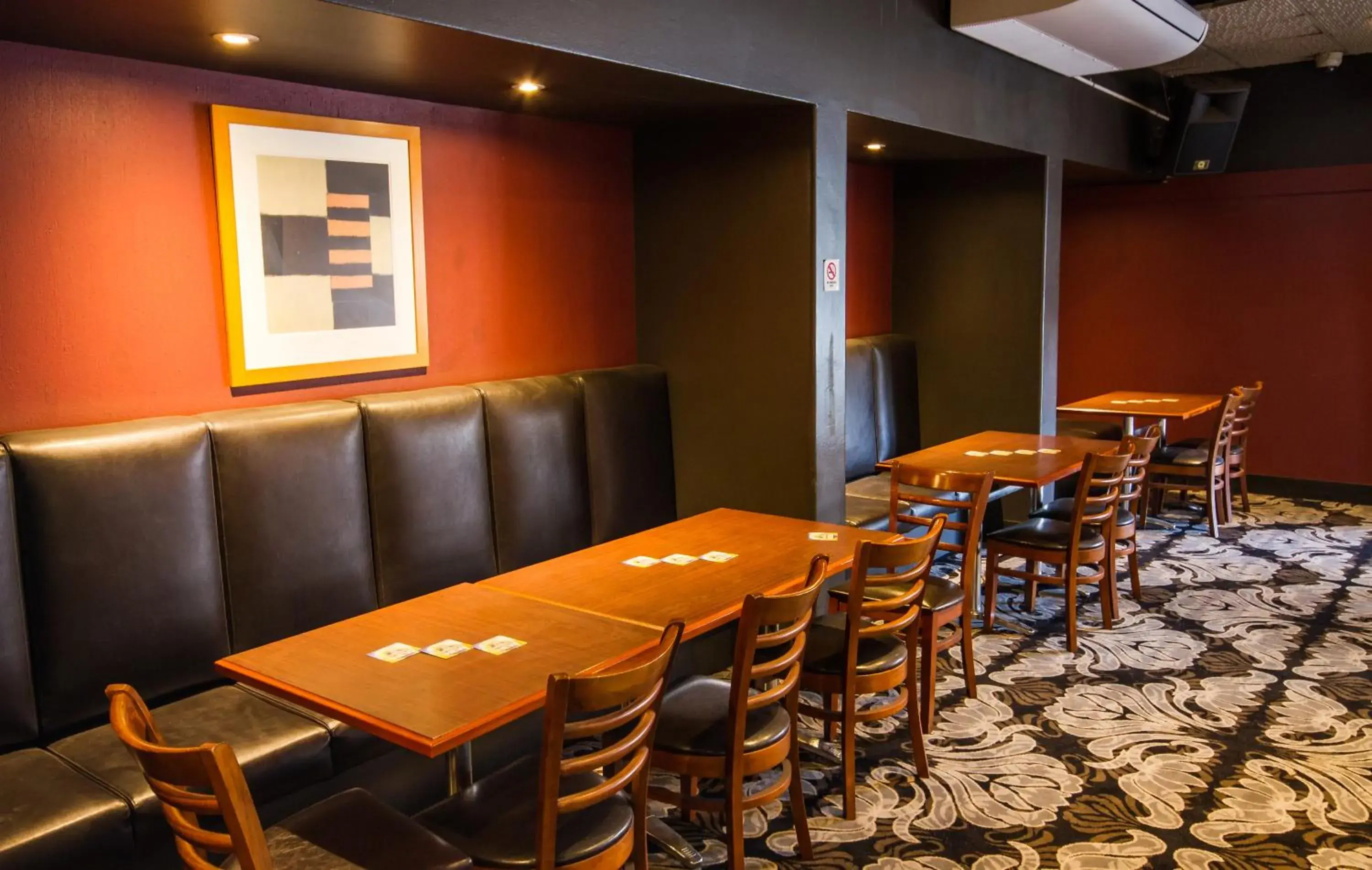 Restaurant/places to eat in Wiley Park Hotel Restaurant/places to eat in Wiley Park Hotel