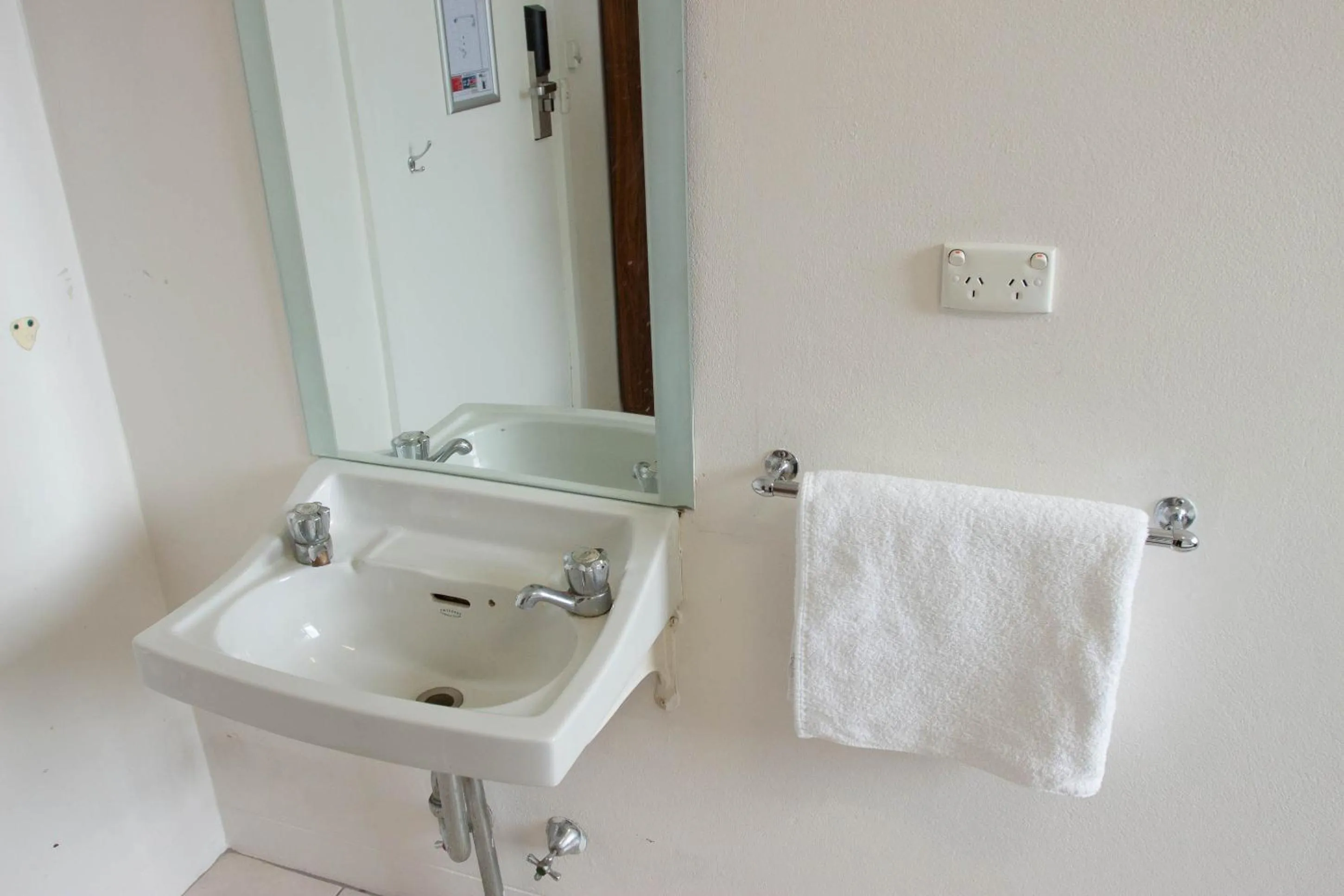 Bedroom in Wiley Park Hotel