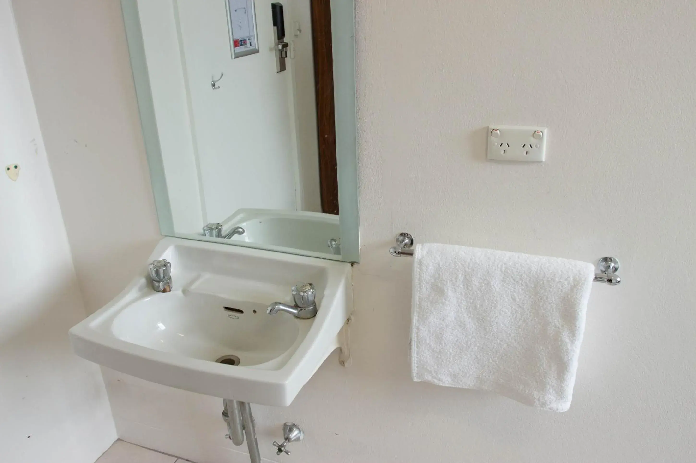 Bedroom in Wiley Park Hotel Bedroom in Wiley Park Hotel