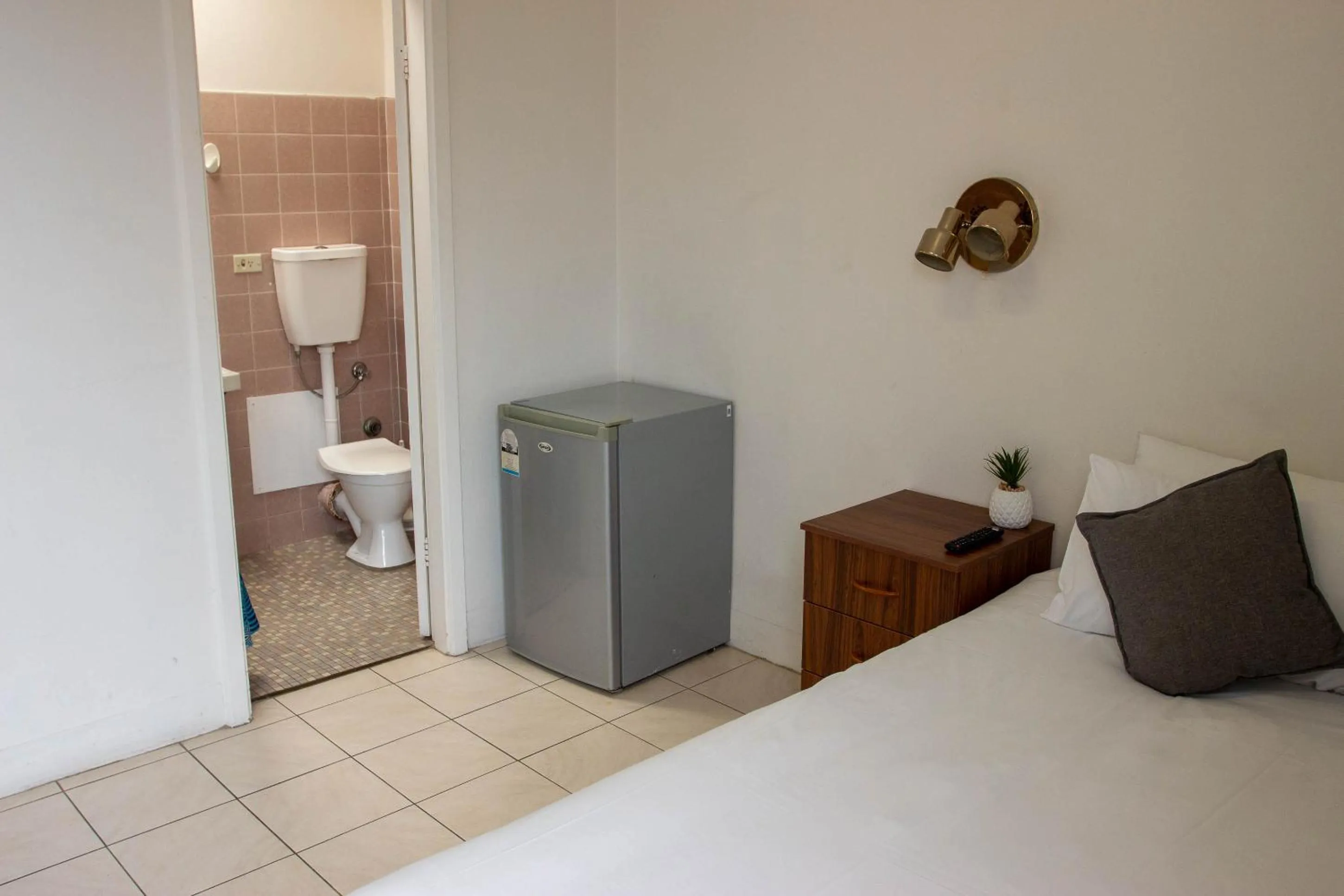 Bedroom in Wiley Park Hotel