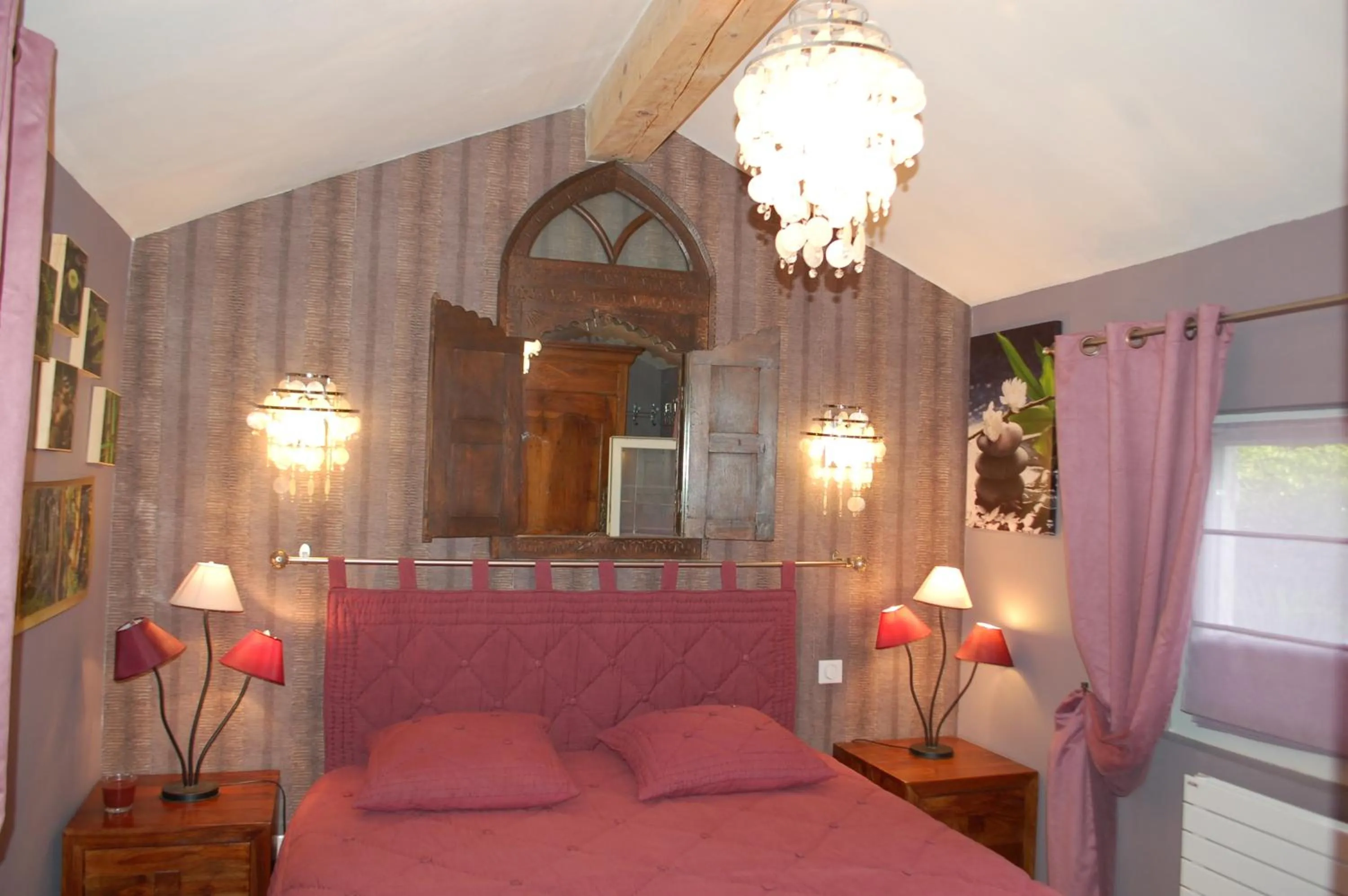 Bed in La Lézardière