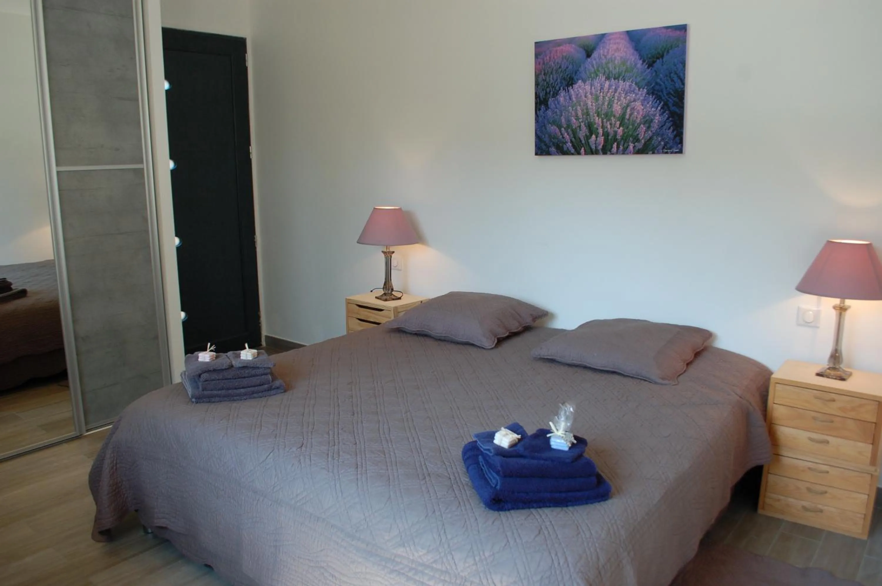 Bed in La Lézardière