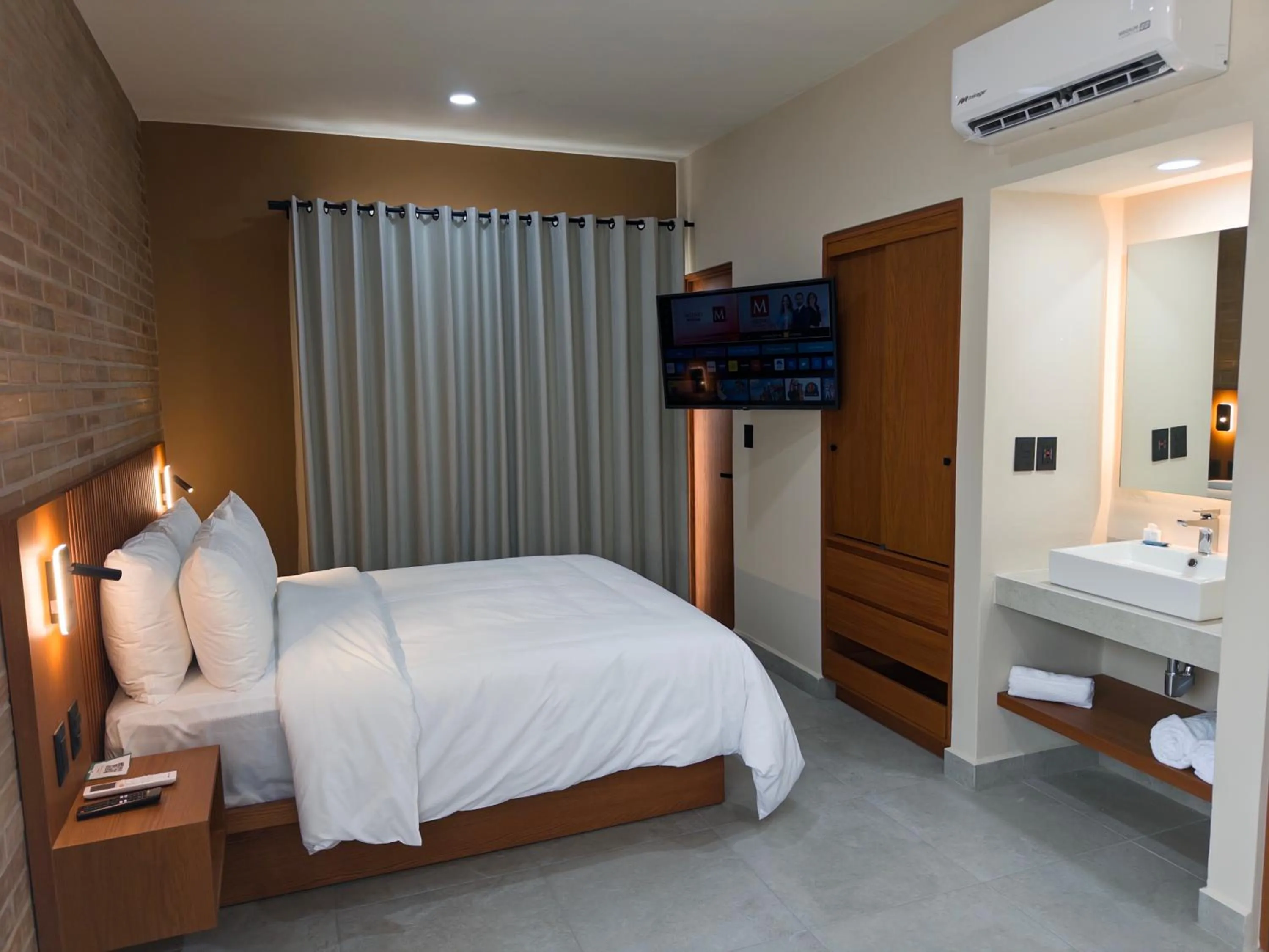 Bed in Kooch Aparthotel