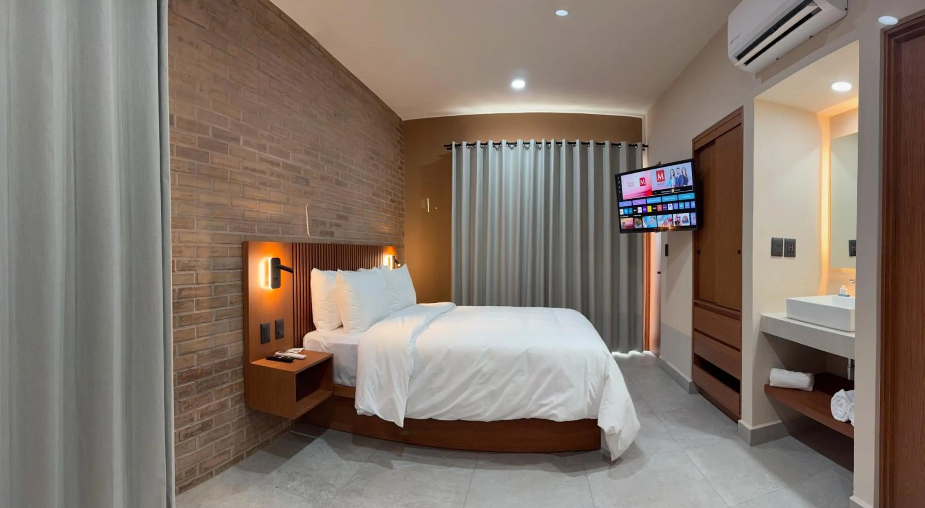 Bed in Kooch Aparthotel