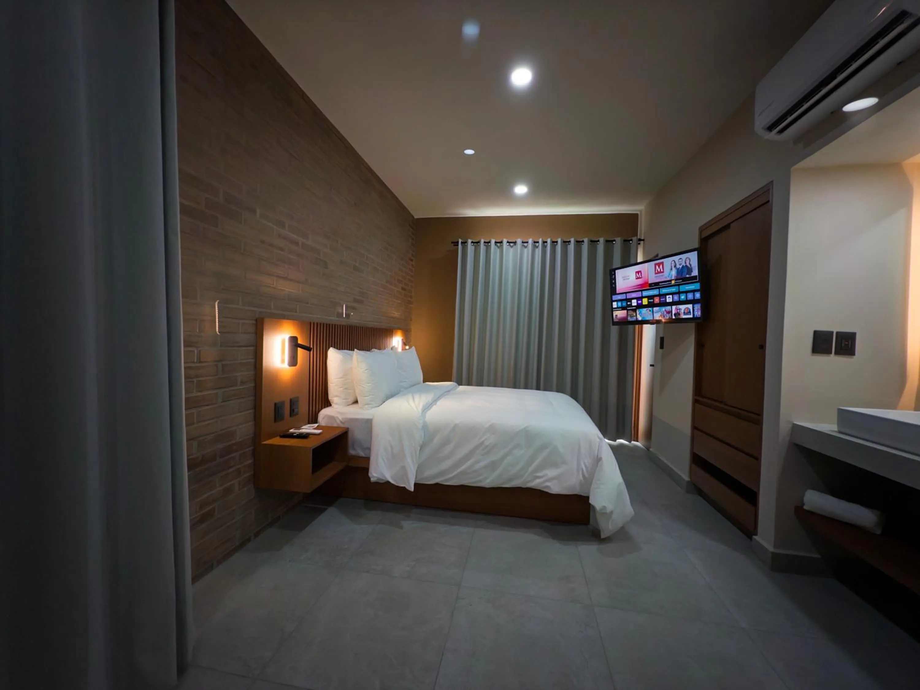 Bed in Kooch Aparthotel