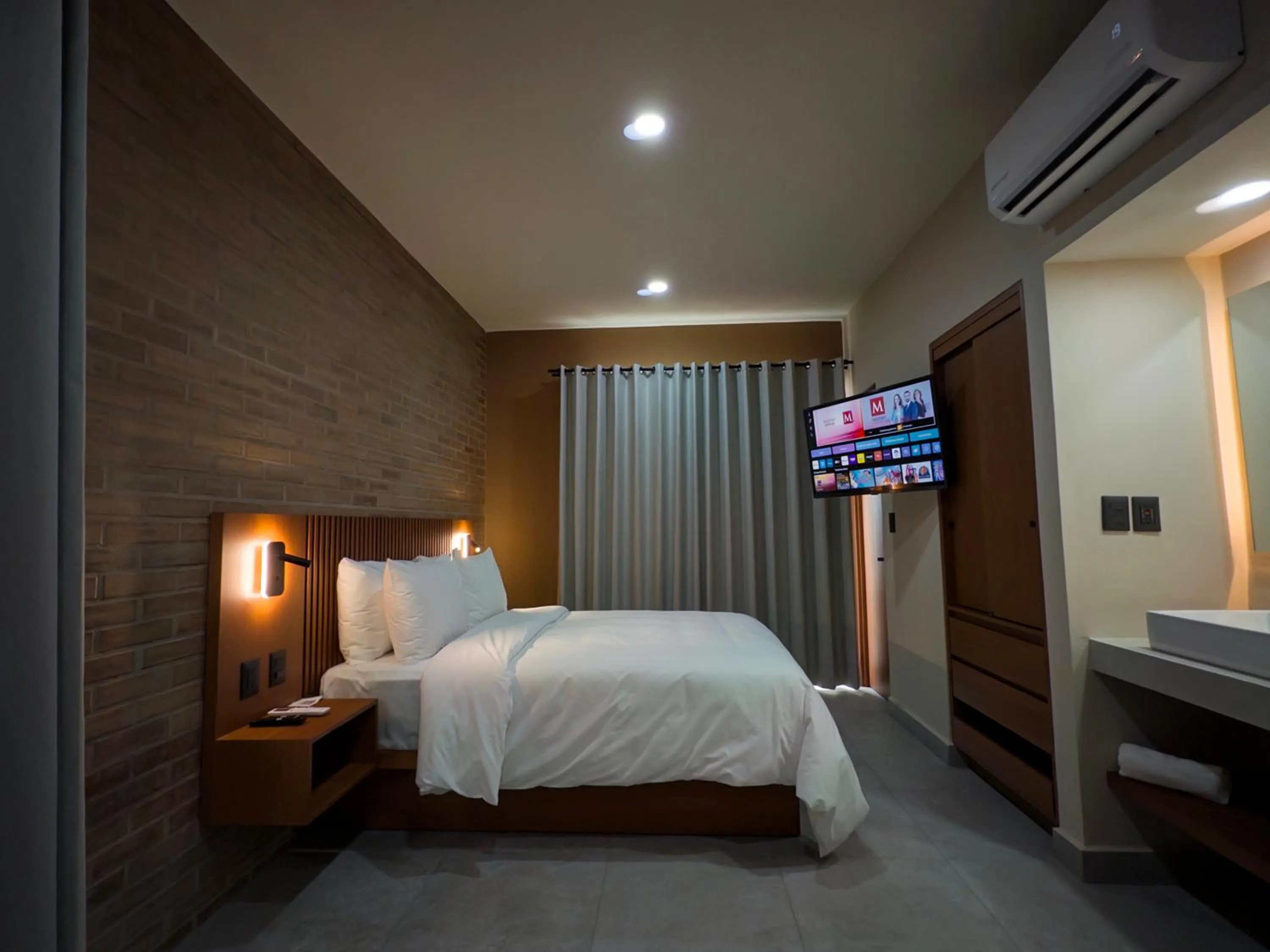 Bed in Kooch Aparthotel