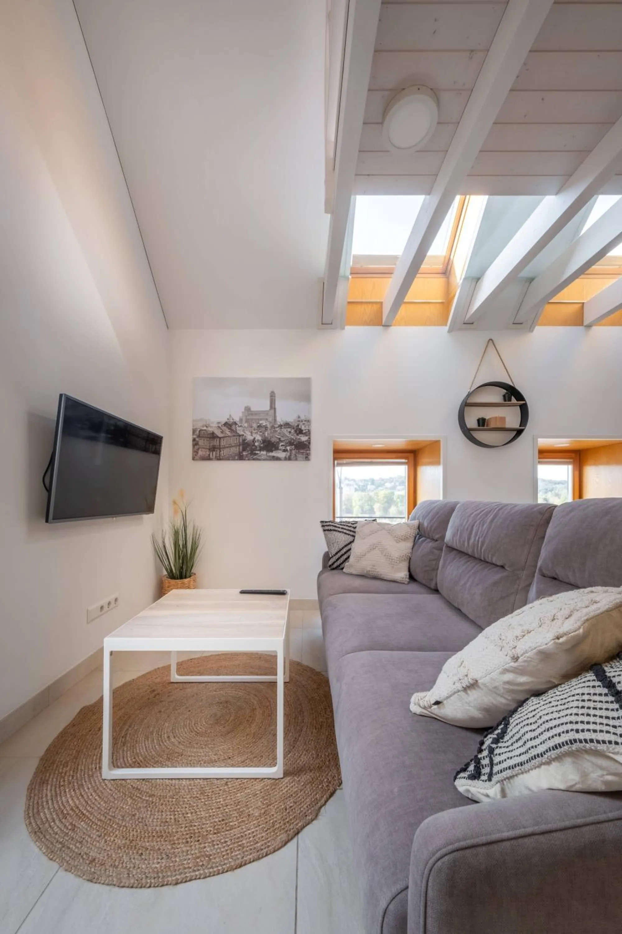 Communal lounge/ TV room in King Mindaugas Apartments