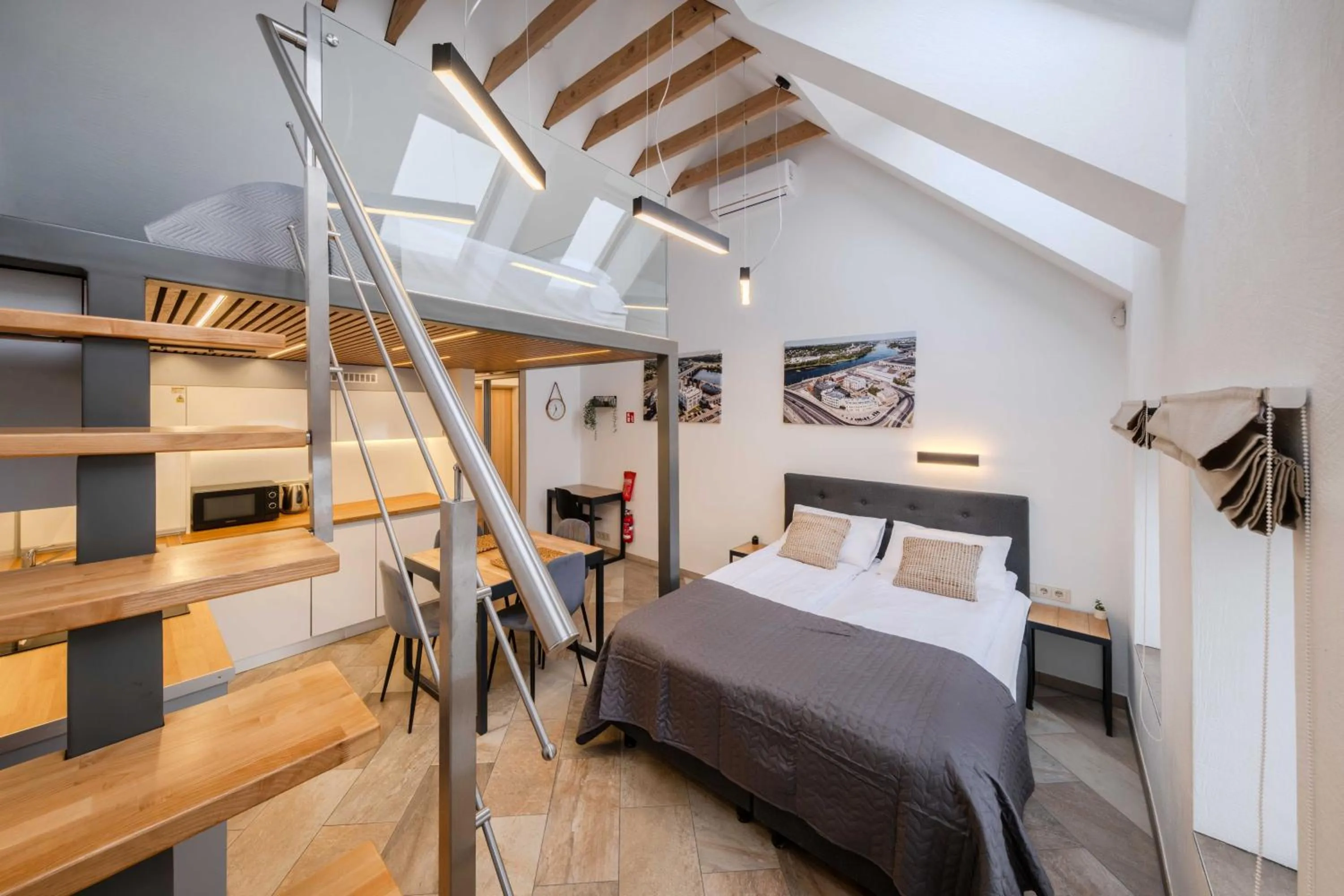 Bed in King Mindaugas Apartments