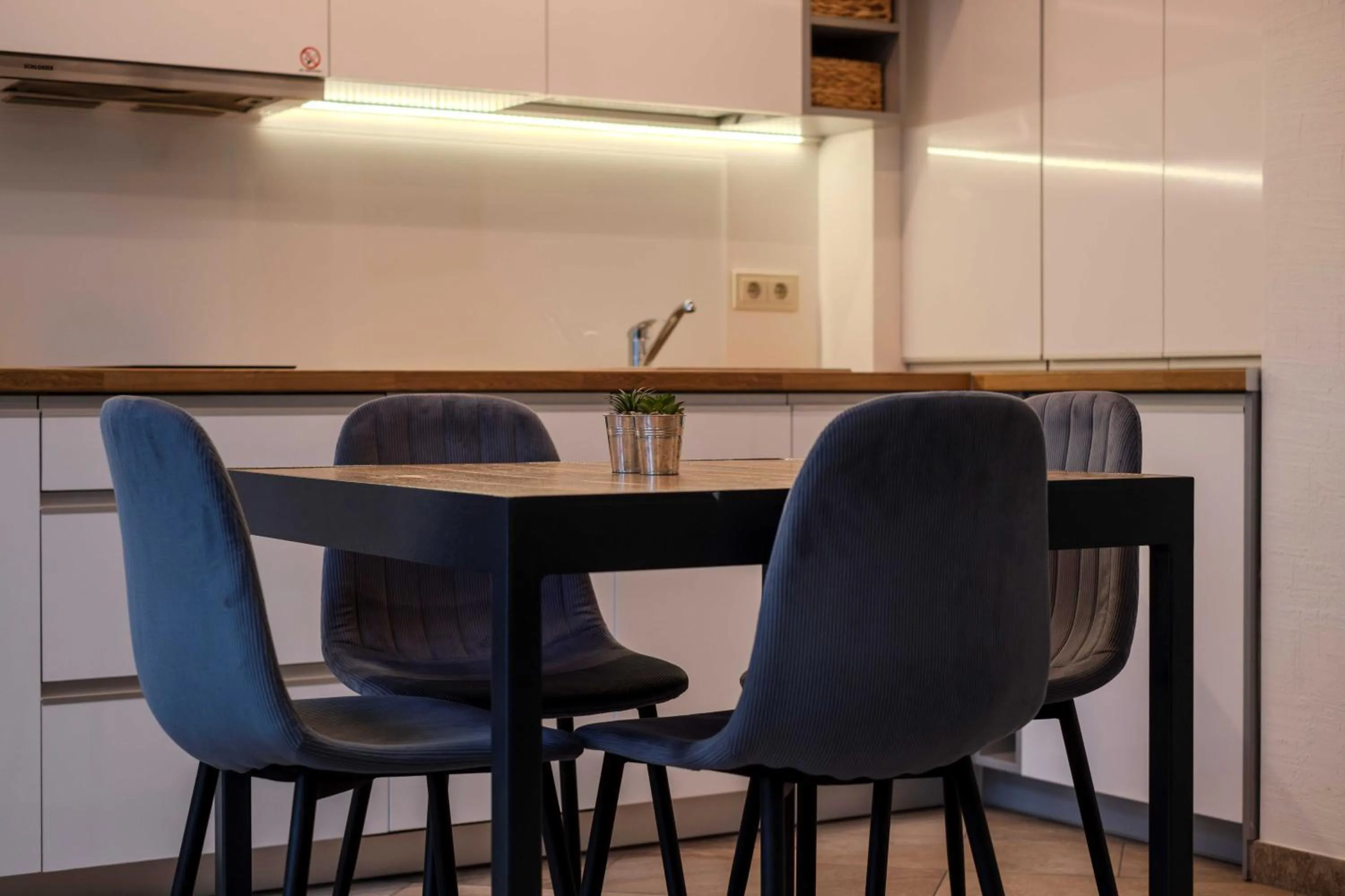 Dining area in King Mindaugas Apartments