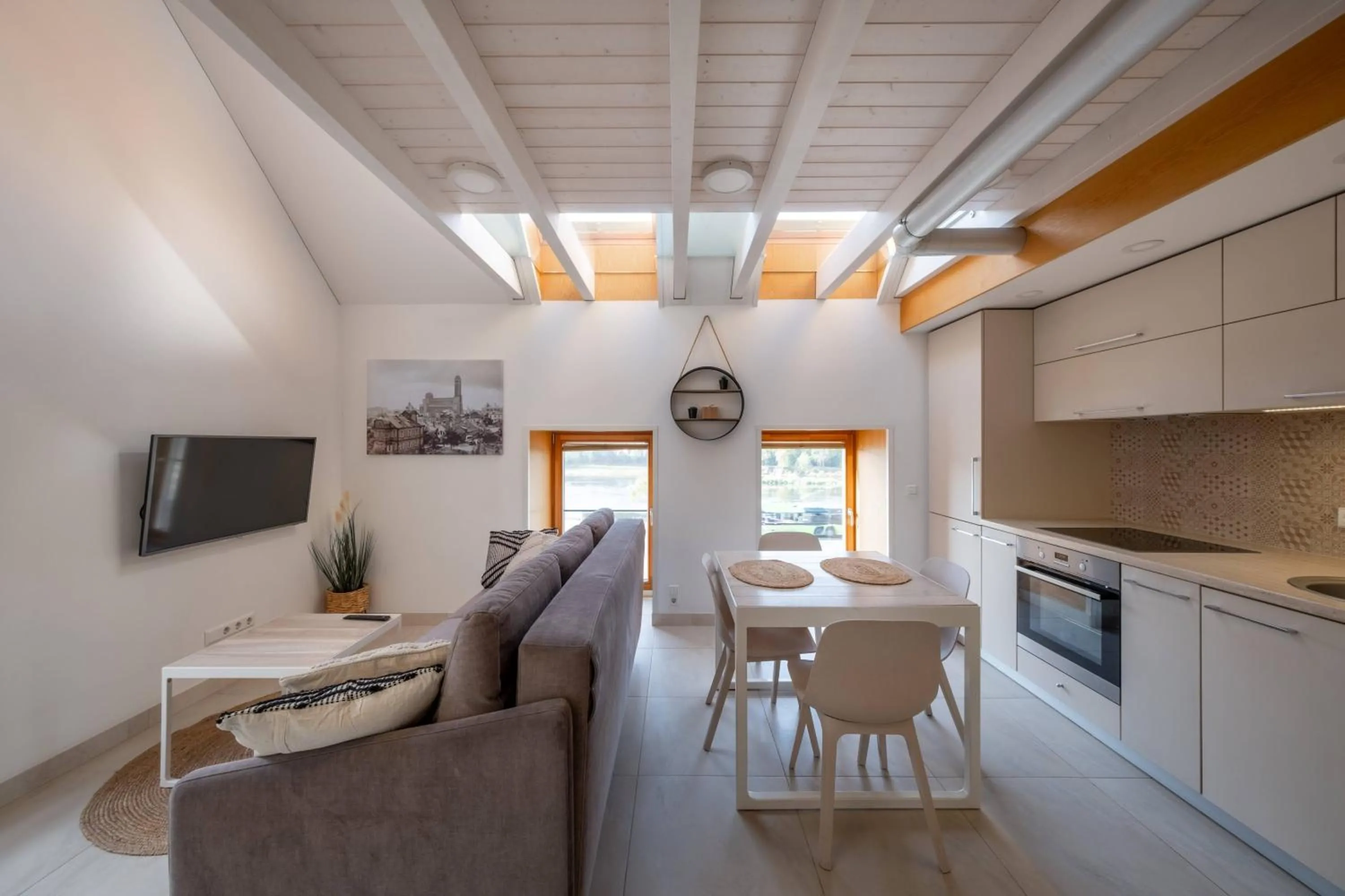 Kitchen or kitchenette in King Mindaugas Apartments