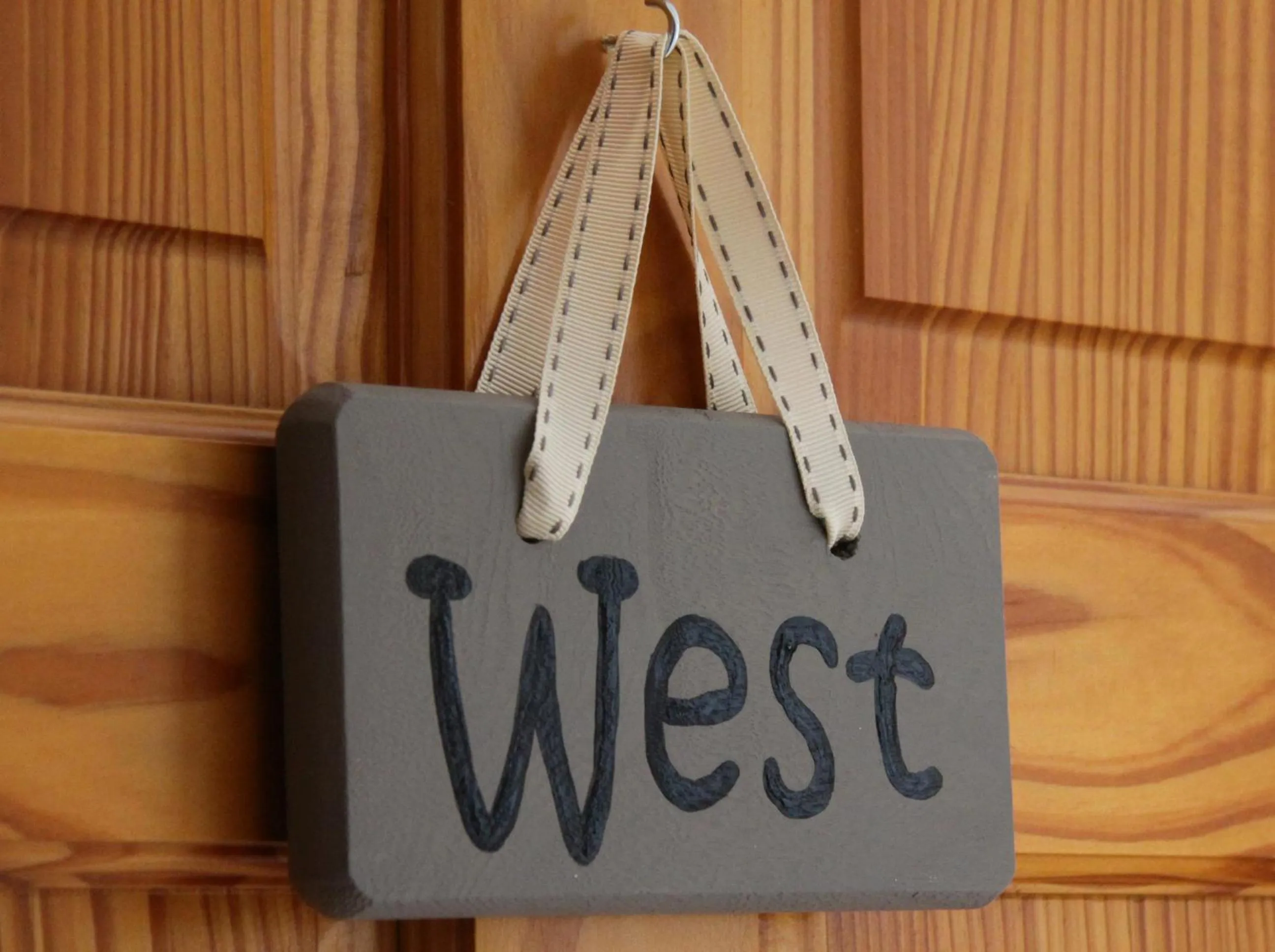 Decorative detail in Off The Hill B&B