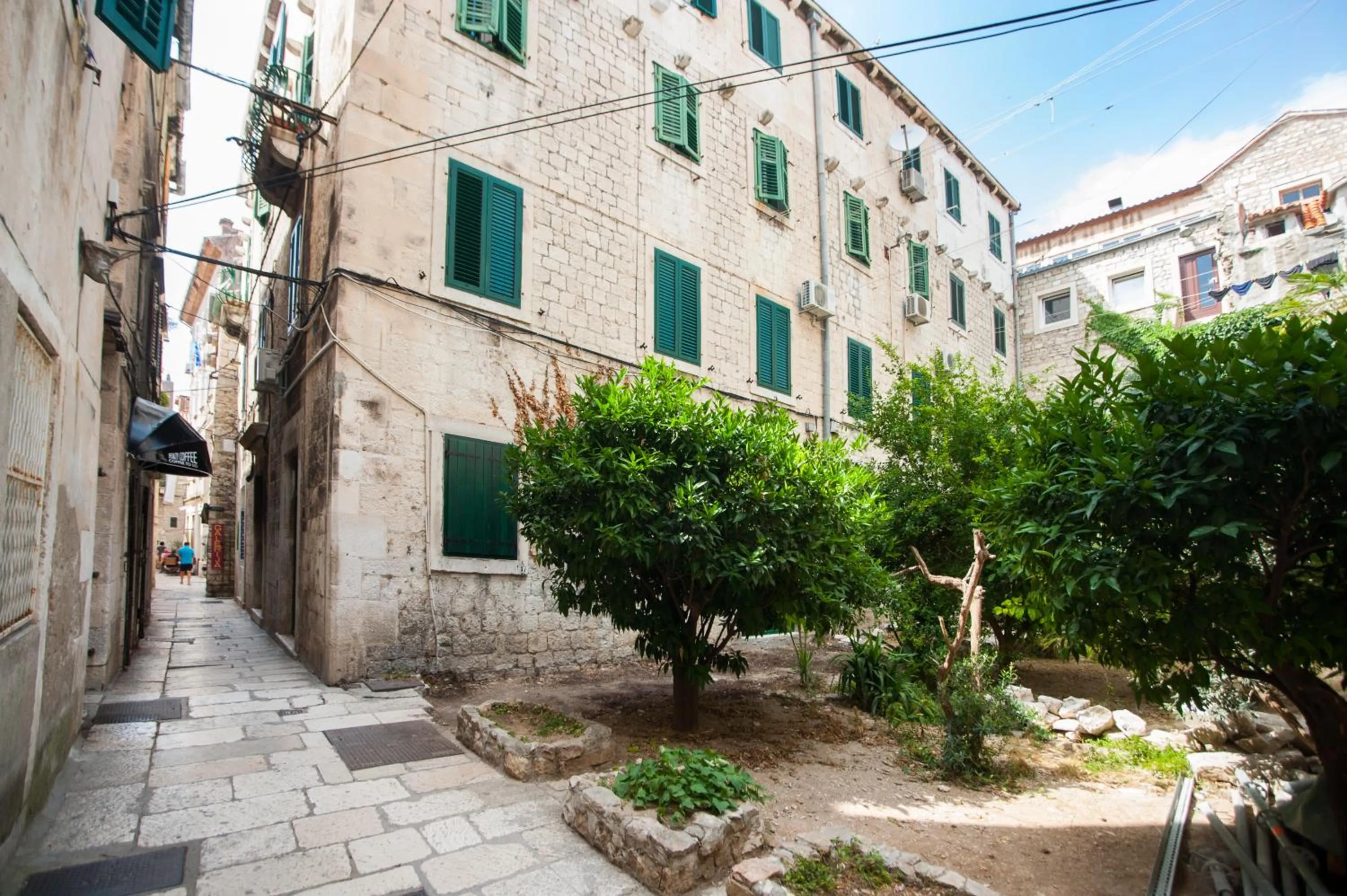 Other in Pylon Rooms