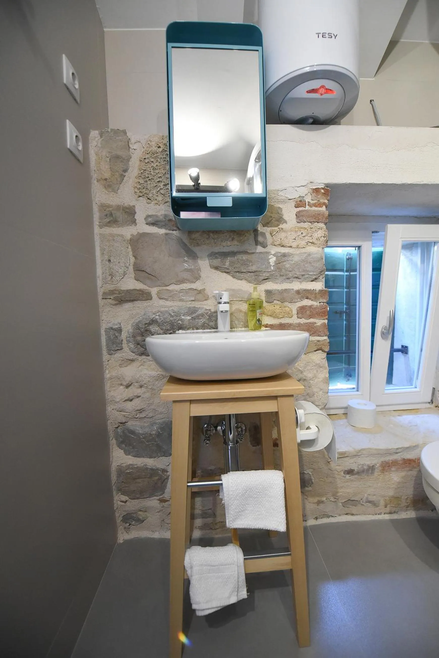 Bathroom in Pylon Rooms