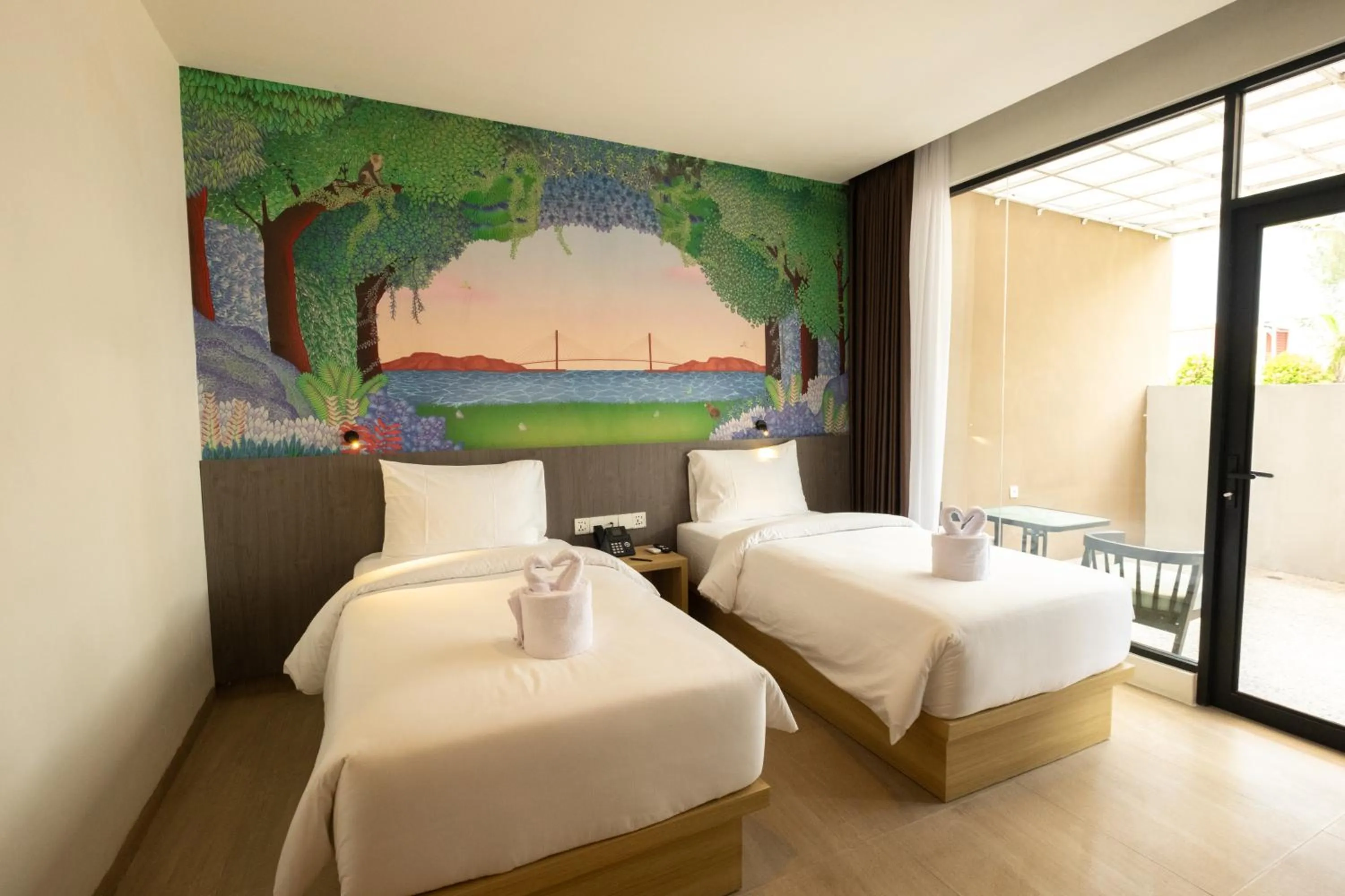 Deluxe Twin Room in Ayola Signature Ocarina Batam
