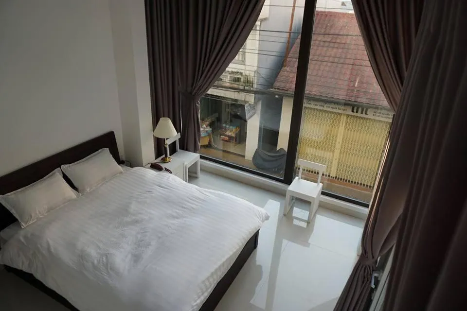 Photo of the whole room, Bed in Xuan Cuong Hotel
