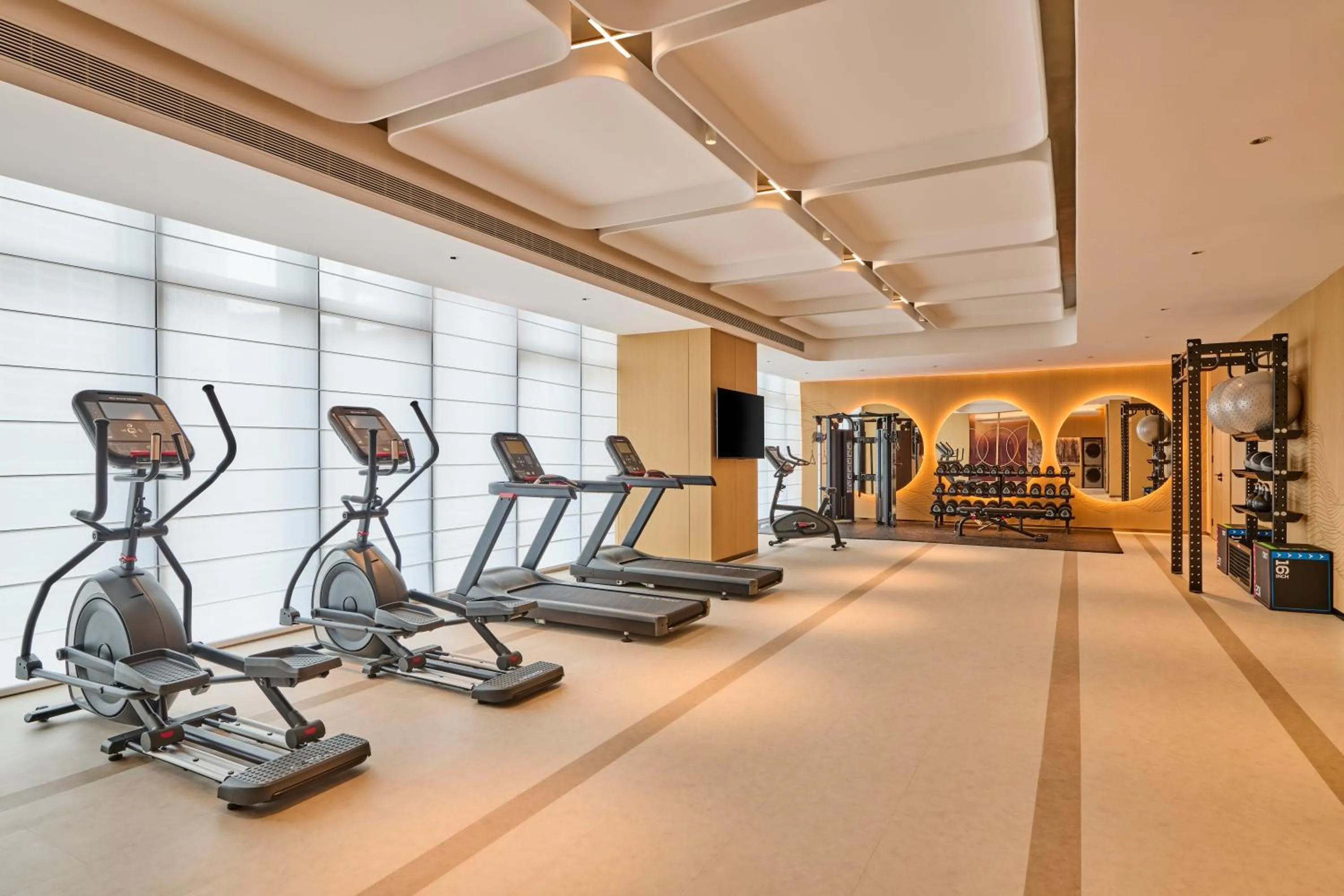 Fitness centre/facilities in Hilton Garden Inn Chongqing Central Park