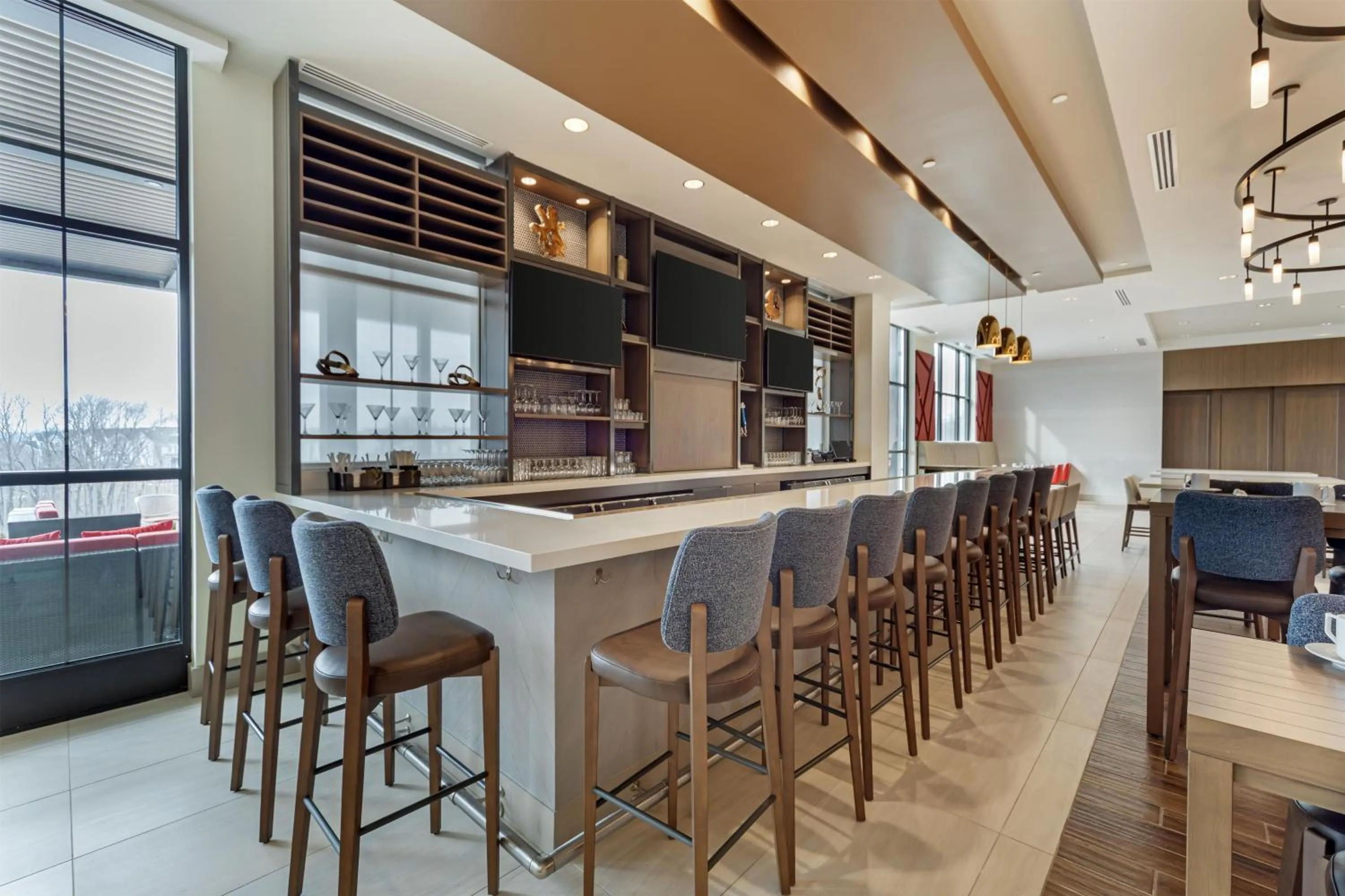 Lounge or bar in Hilton Garden Inn Media