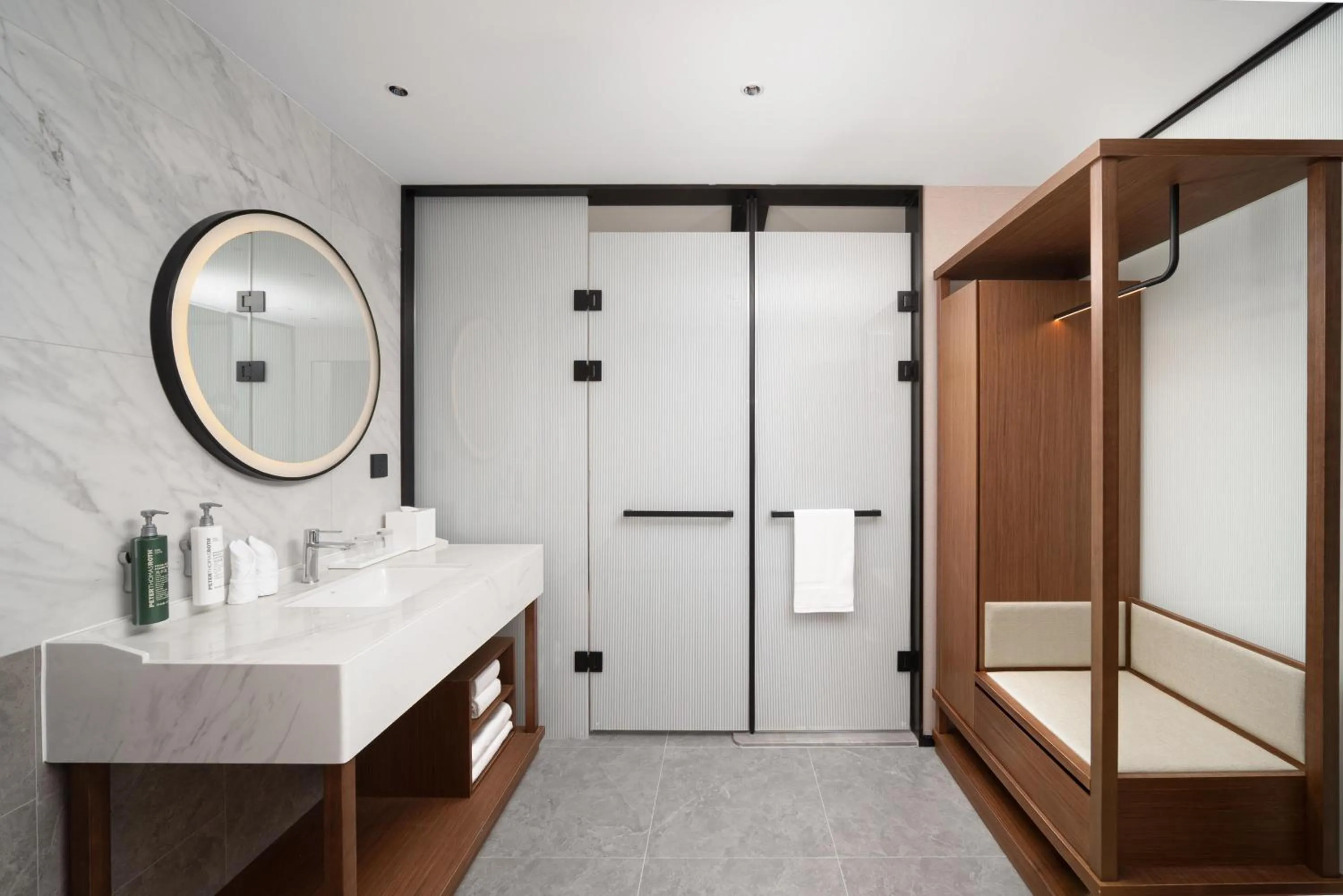 Bathroom in Hilton Garden Inn Shanghai Changxing Island