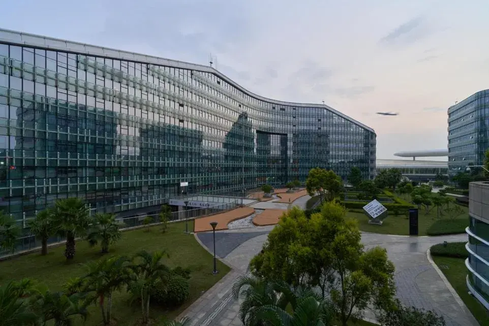 Property building in Hyatt Place Shenzhen Airport Property building in Hyatt Place Shenzhen Airport