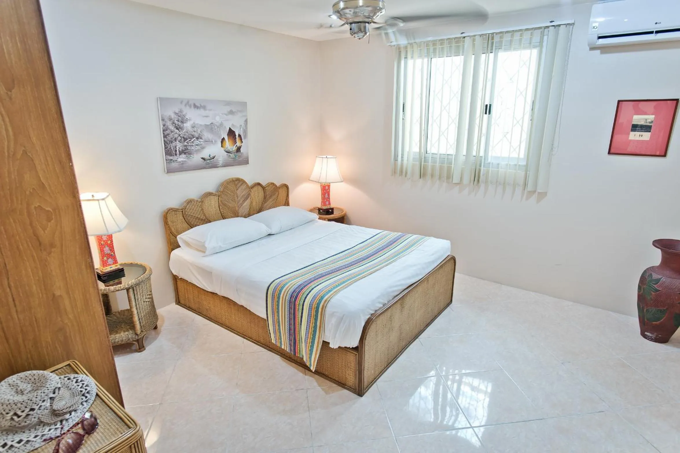 Bedroom, Bed in Butterfly Garden Boutique Residences by Luxury View SHA Extra Plus
