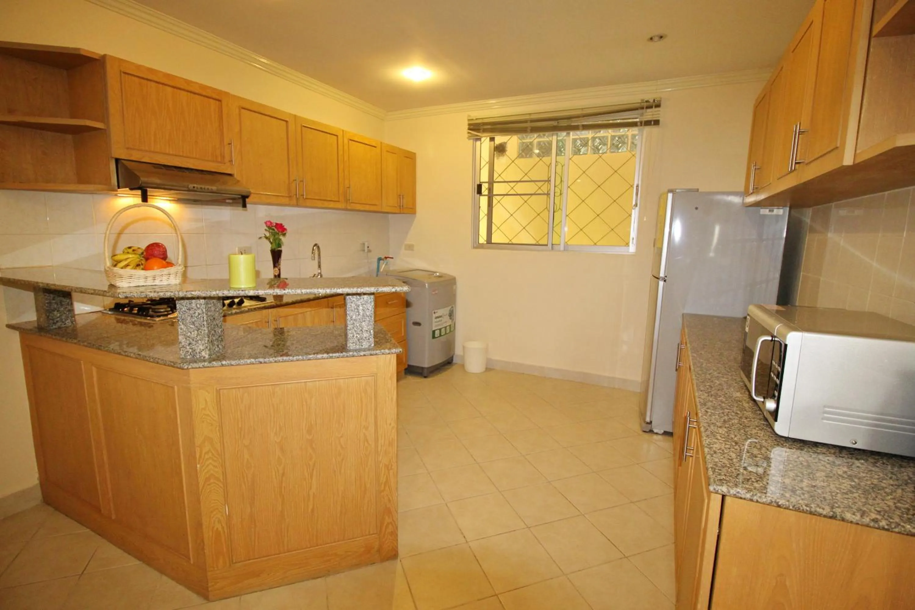 Kitchen or kitchenette, Kitchen/Kitchenette in Butterfly Garden Boutique Residences by Luxury View SHA Extra Plus