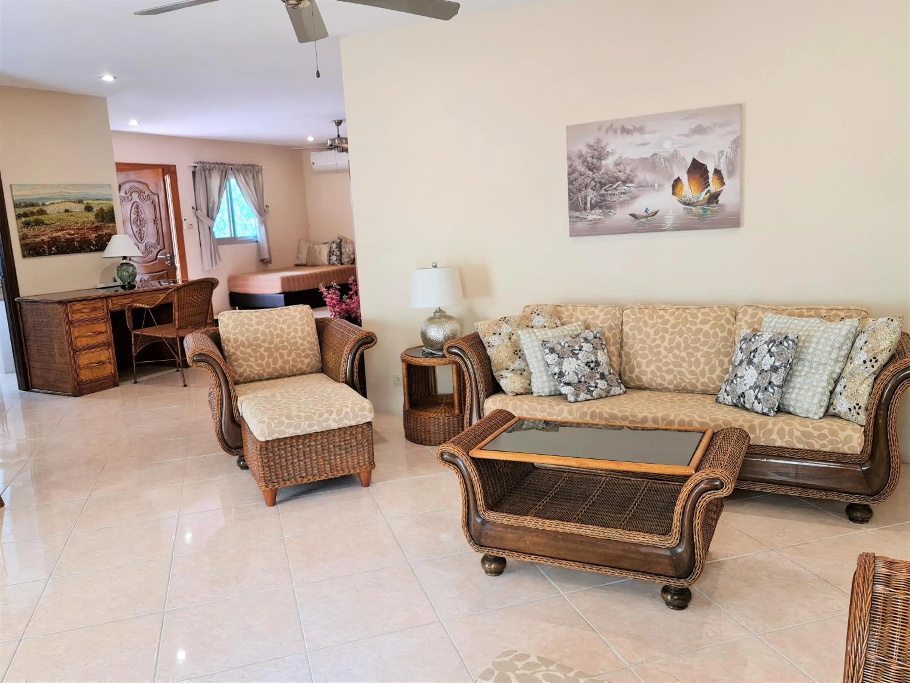 Living room, Seating Area in Butterfly Garden Boutique Residences by Luxury View SHA Extra Plus