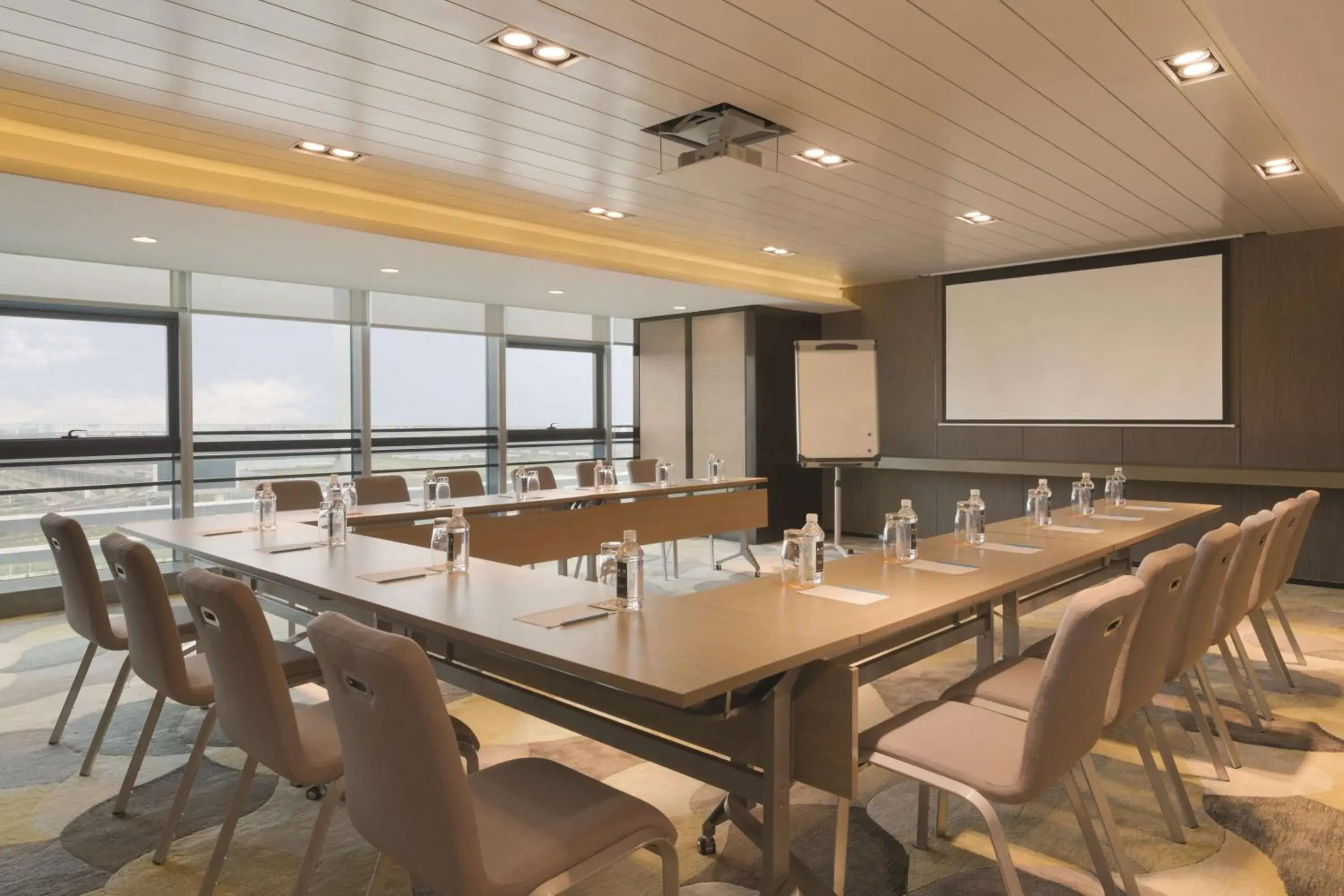 Meeting/conference room in Hyatt House Shenzhen Airport