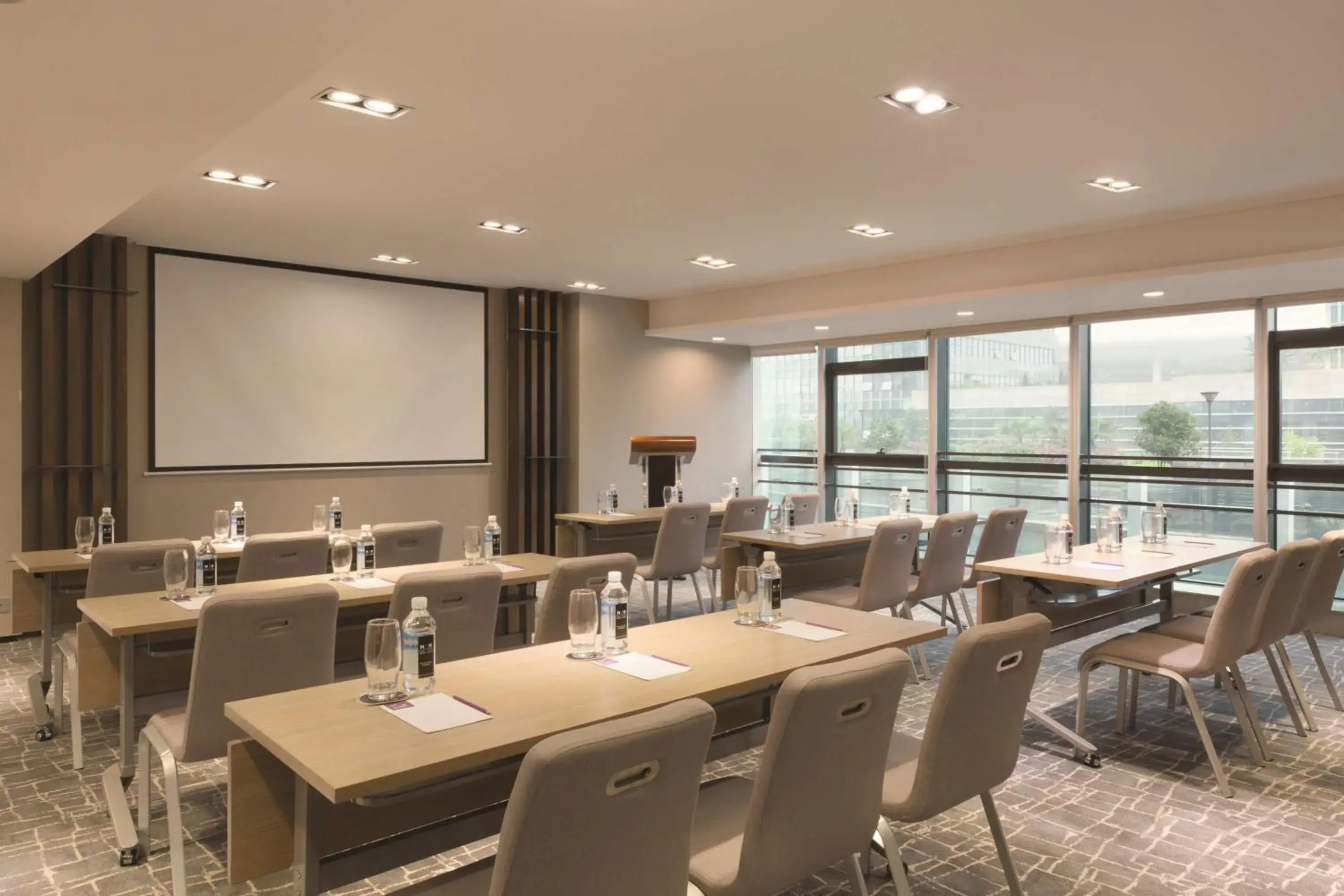 Meeting/conference room in Hyatt House Shenzhen Airport