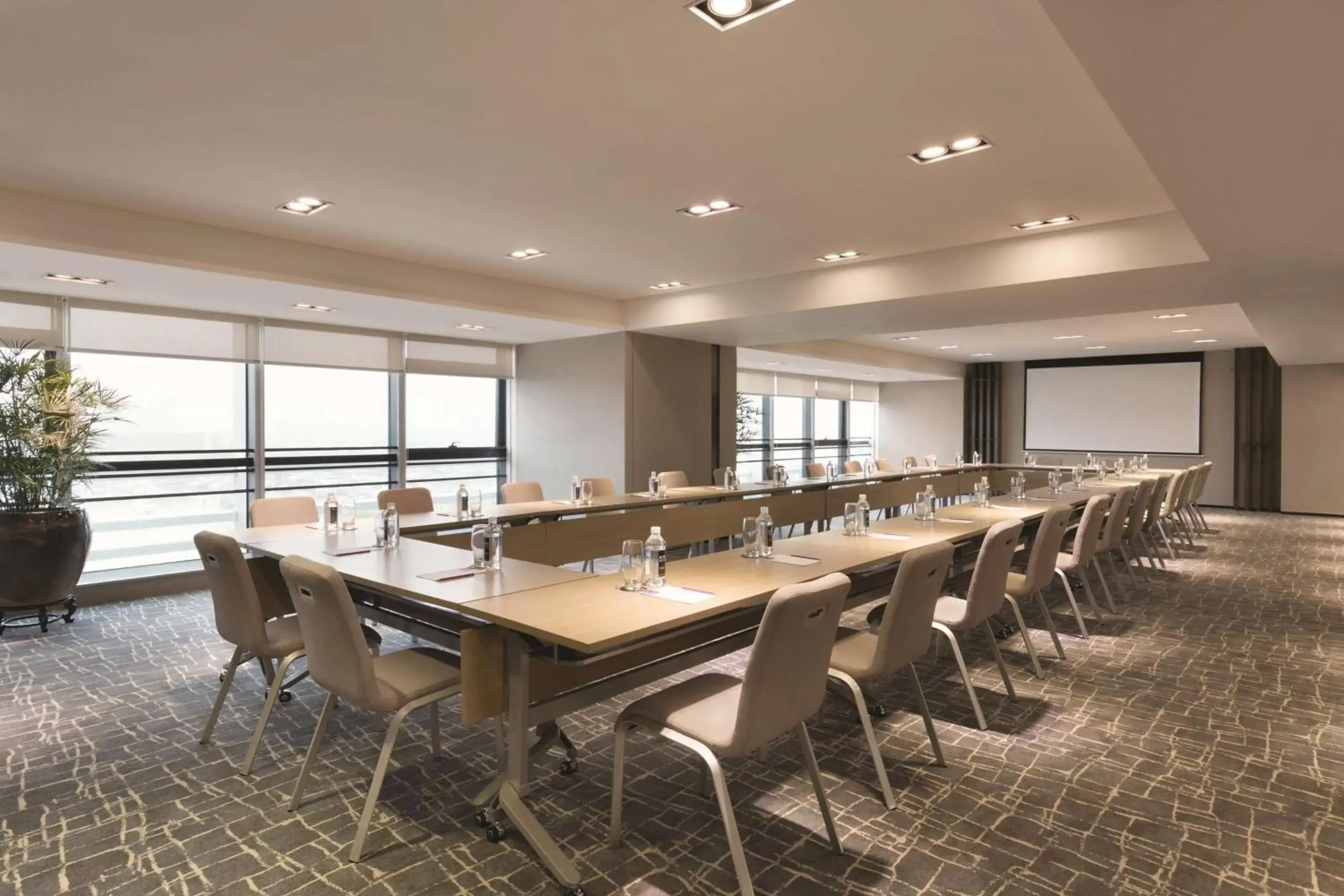 Meeting/conference room in Hyatt House Shenzhen Airport