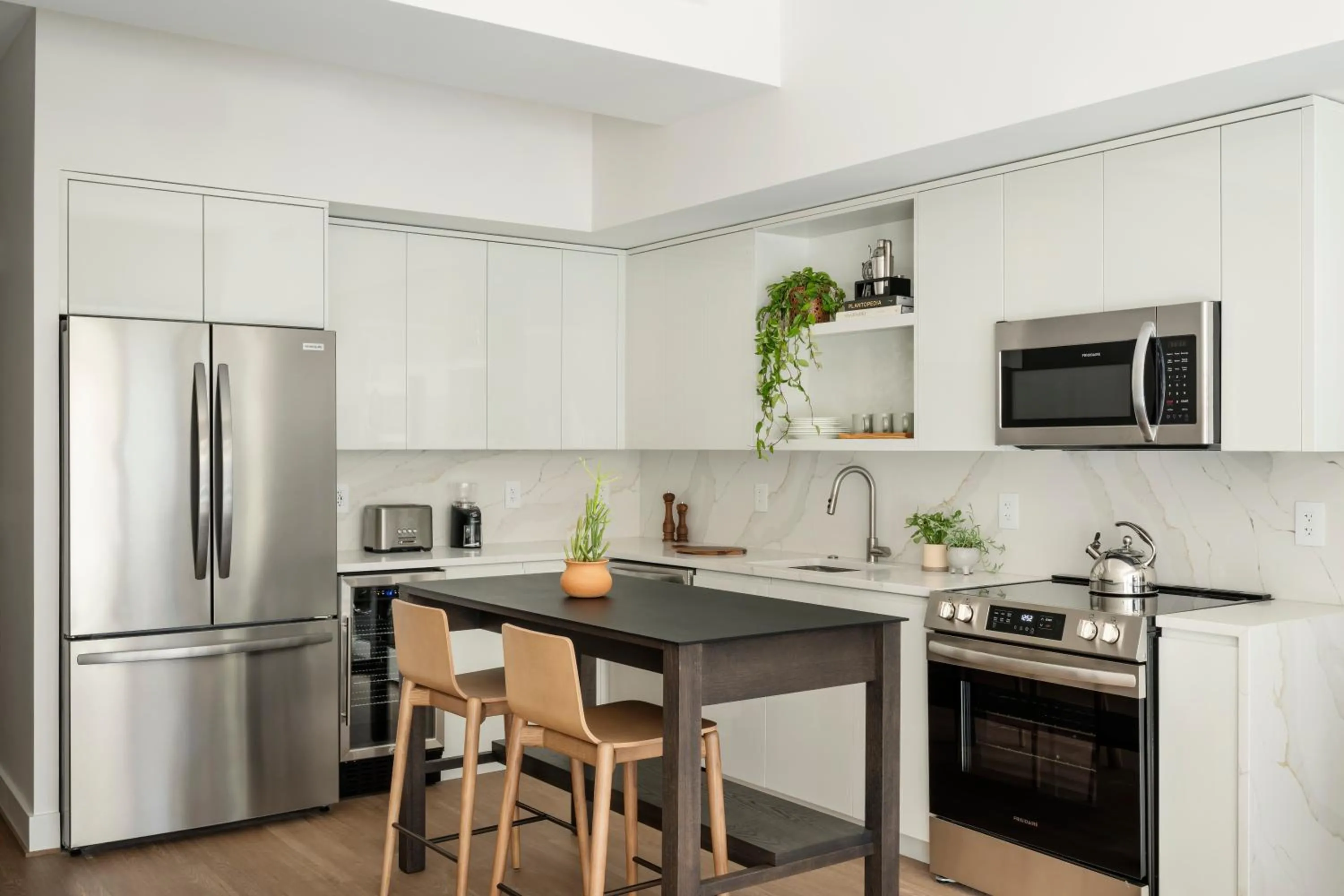 One Bedroom Standard in ROOST White House