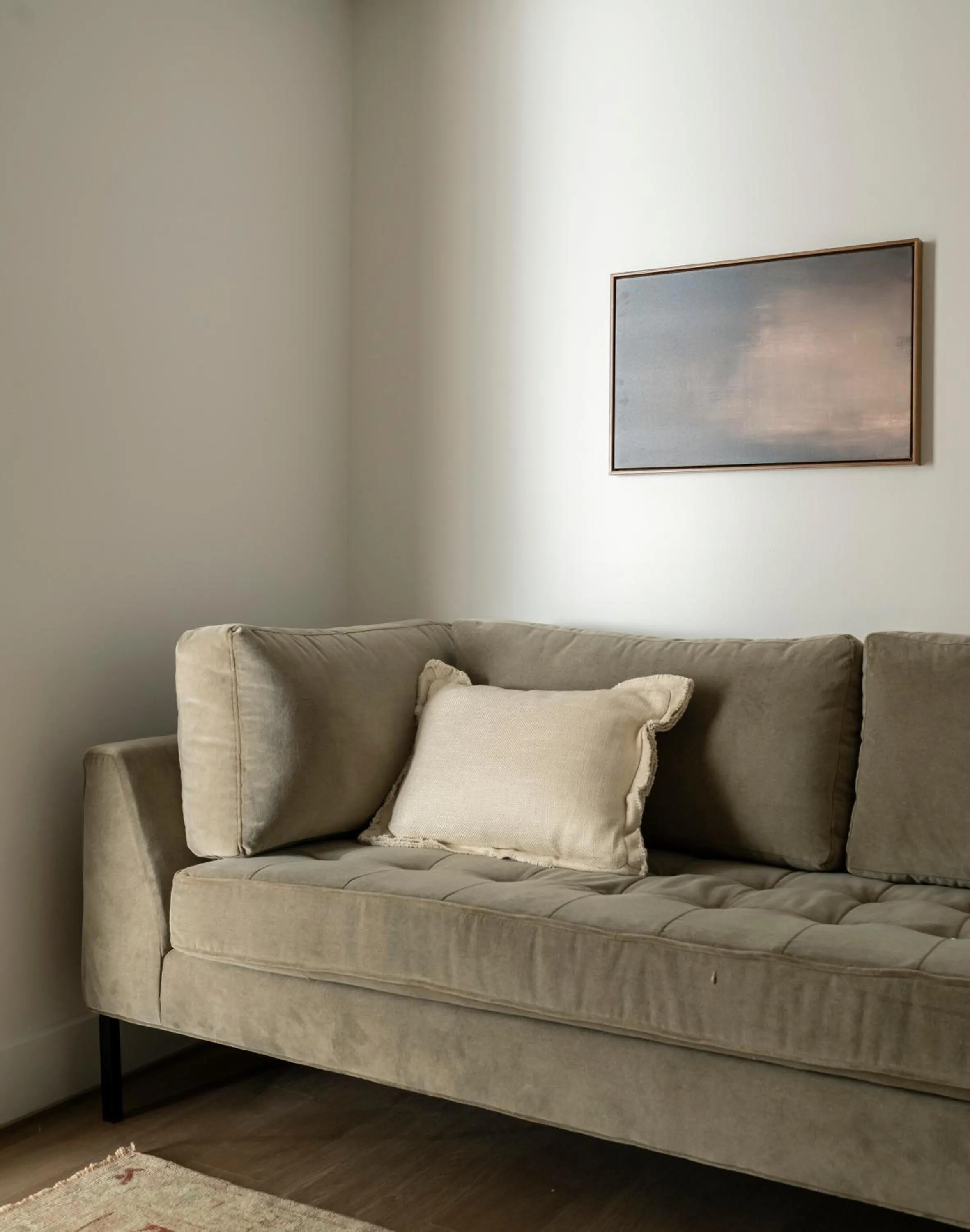 Classic Apartment in ROOST White House