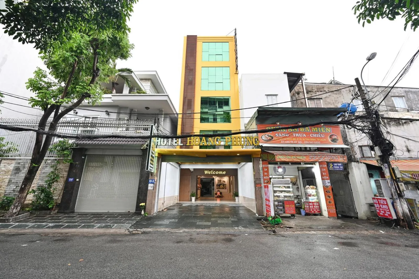 Property building in Hoang Phung Hotel - Tan Son Nhat Airport