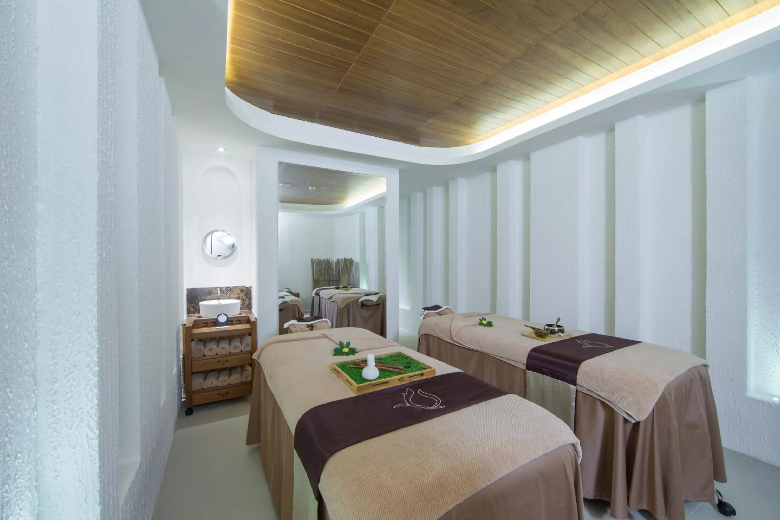 Spa and wellness centre/facilities, Bed in Centara Life Maris Resort Jomtien