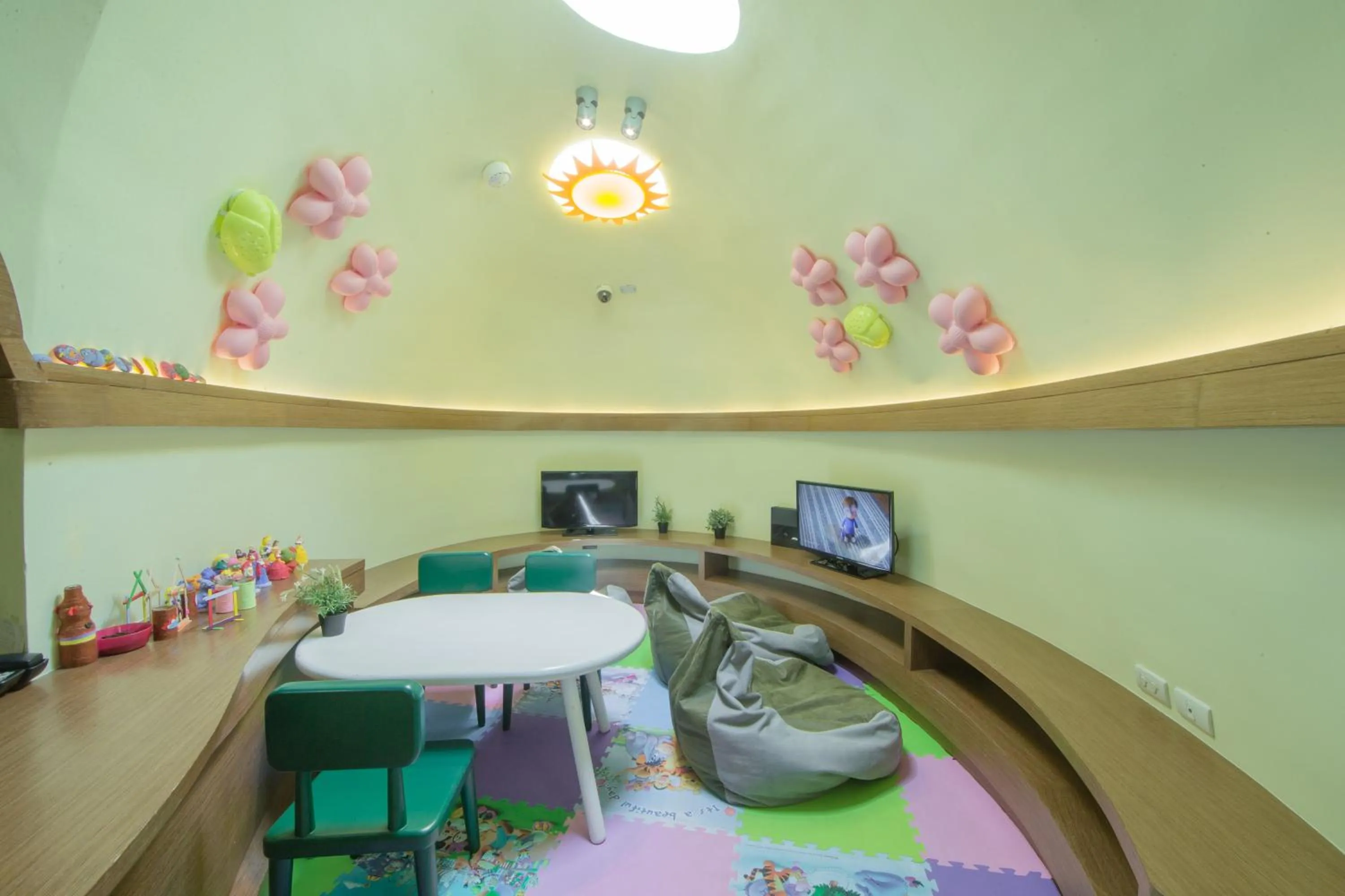 Children play ground in Centara Life Maris Resort Jomtien