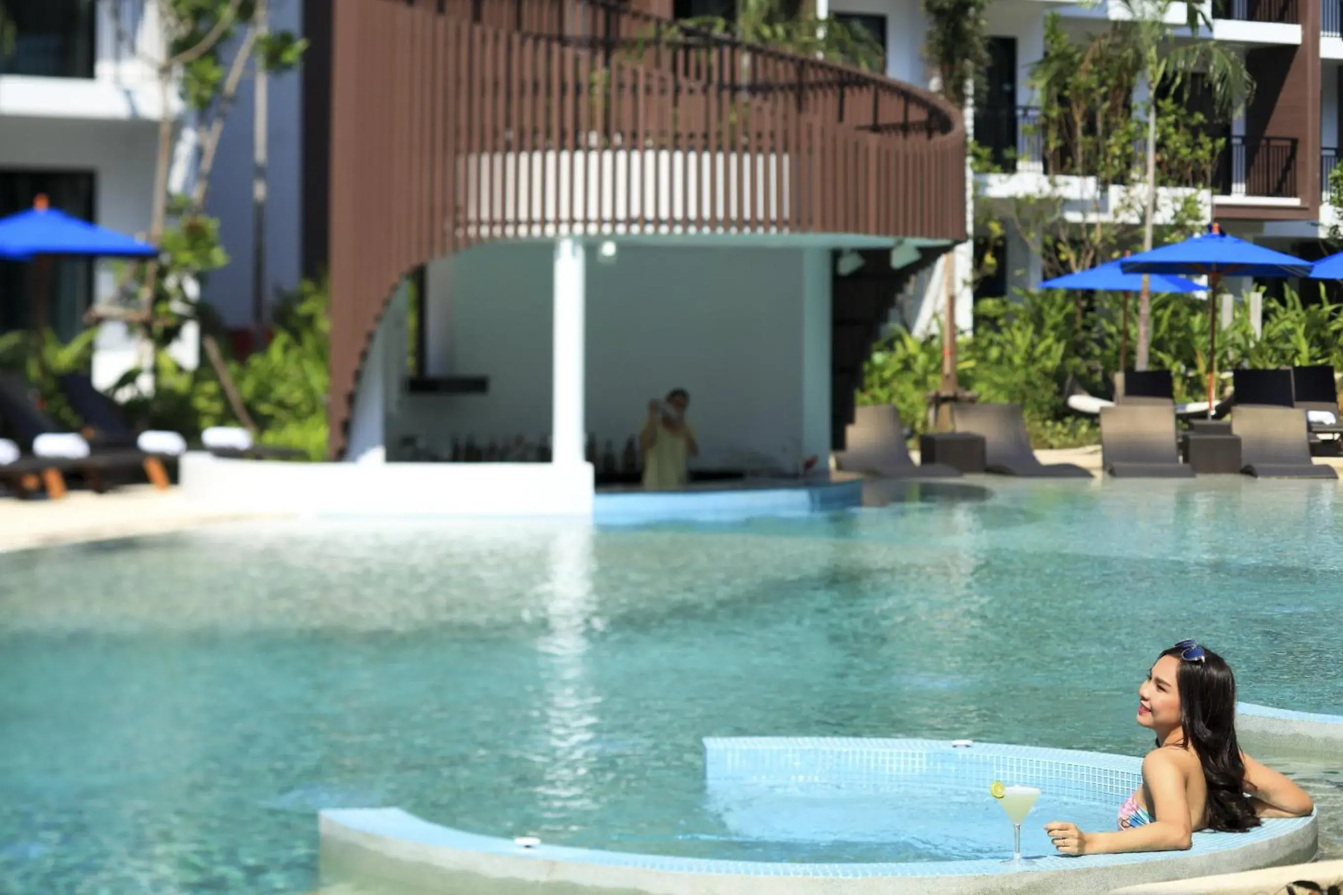 Swimming pool in Centara Life Maris Resort Jomtien Swimming pool in Centara Life Maris Resort Jomtien