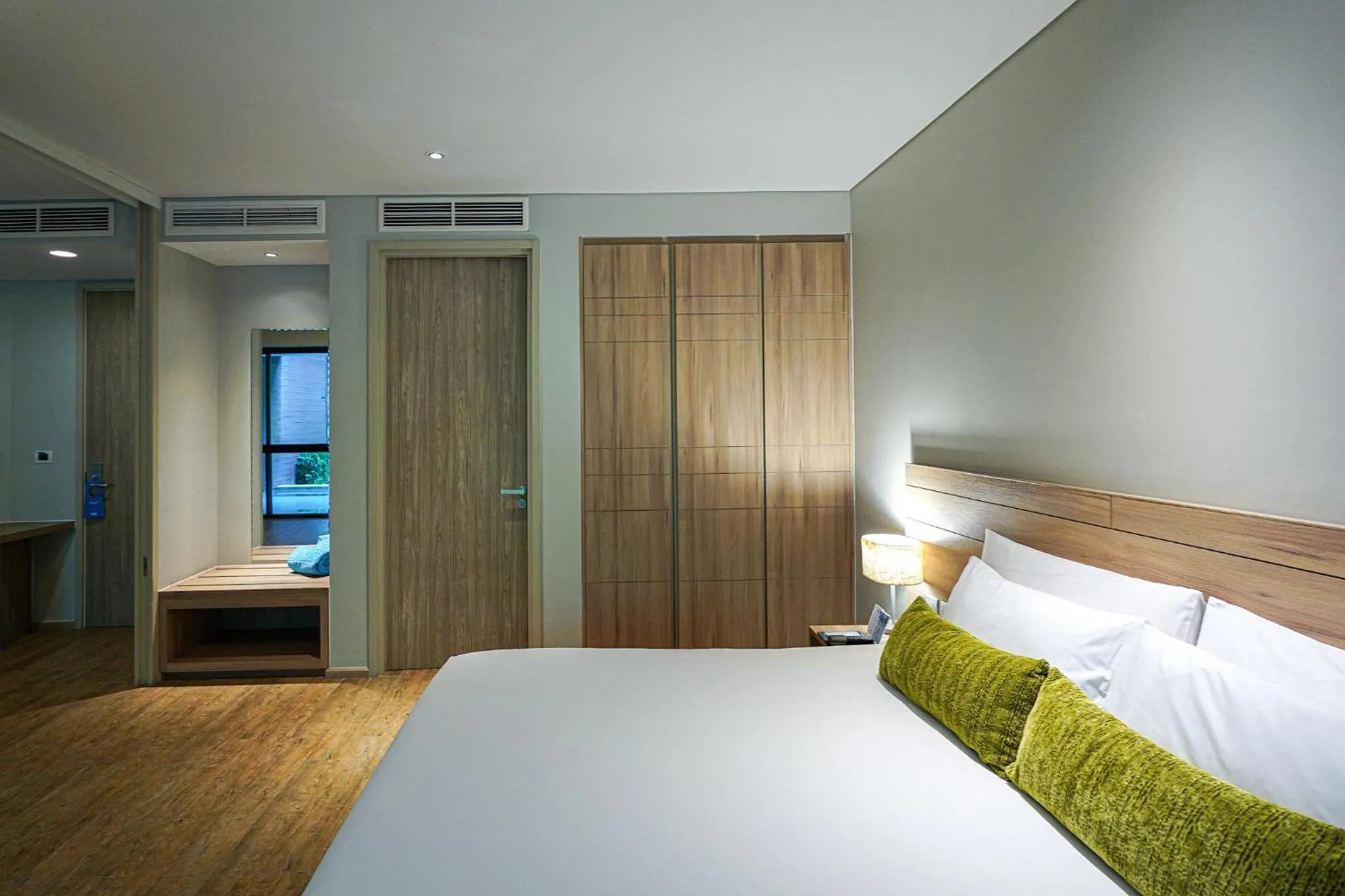 Photo of the whole room, Bed in Centara Life Maris Resort Jomtien