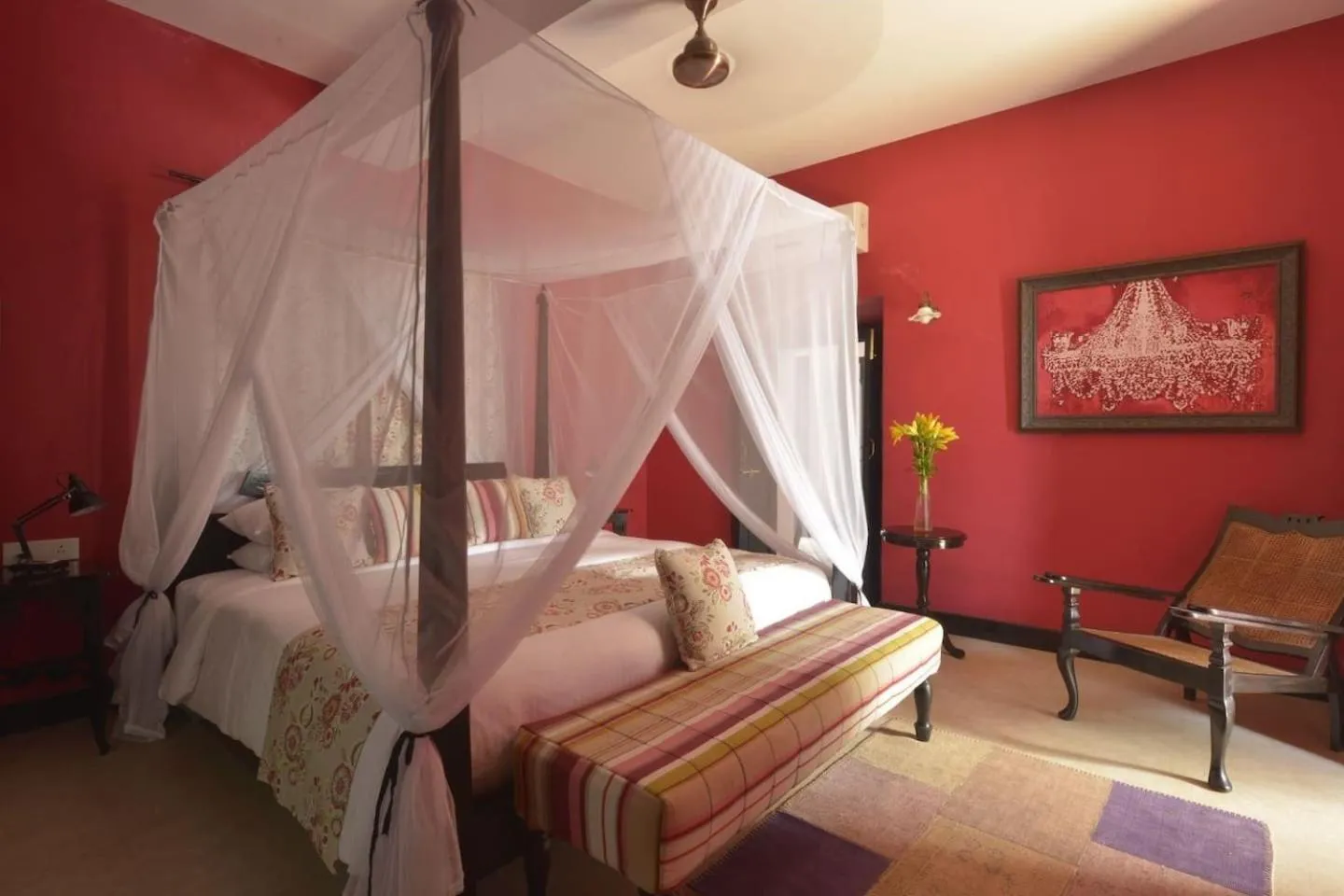 Photo of the whole room, Bed in Fort Tiracol Goa