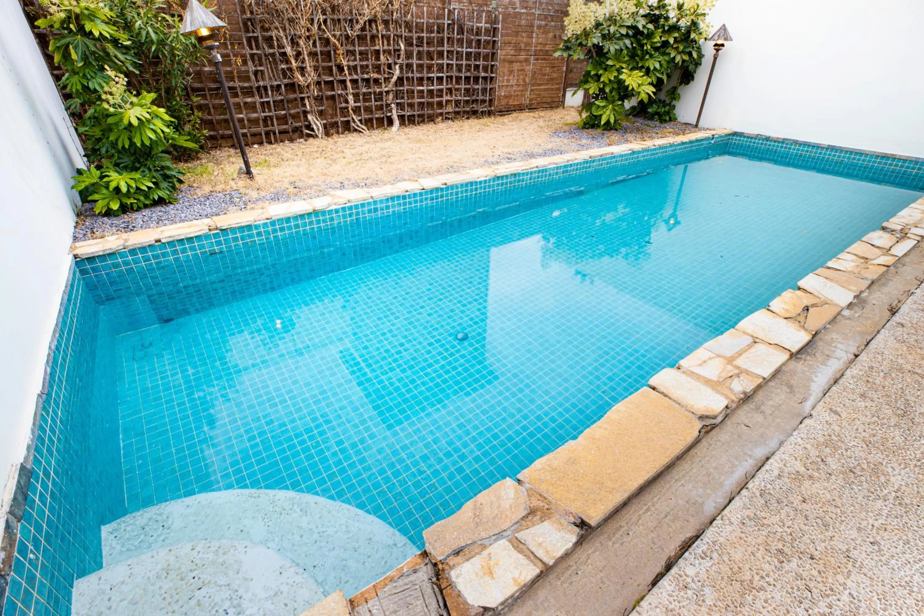 Swimming pool in Olle Resort