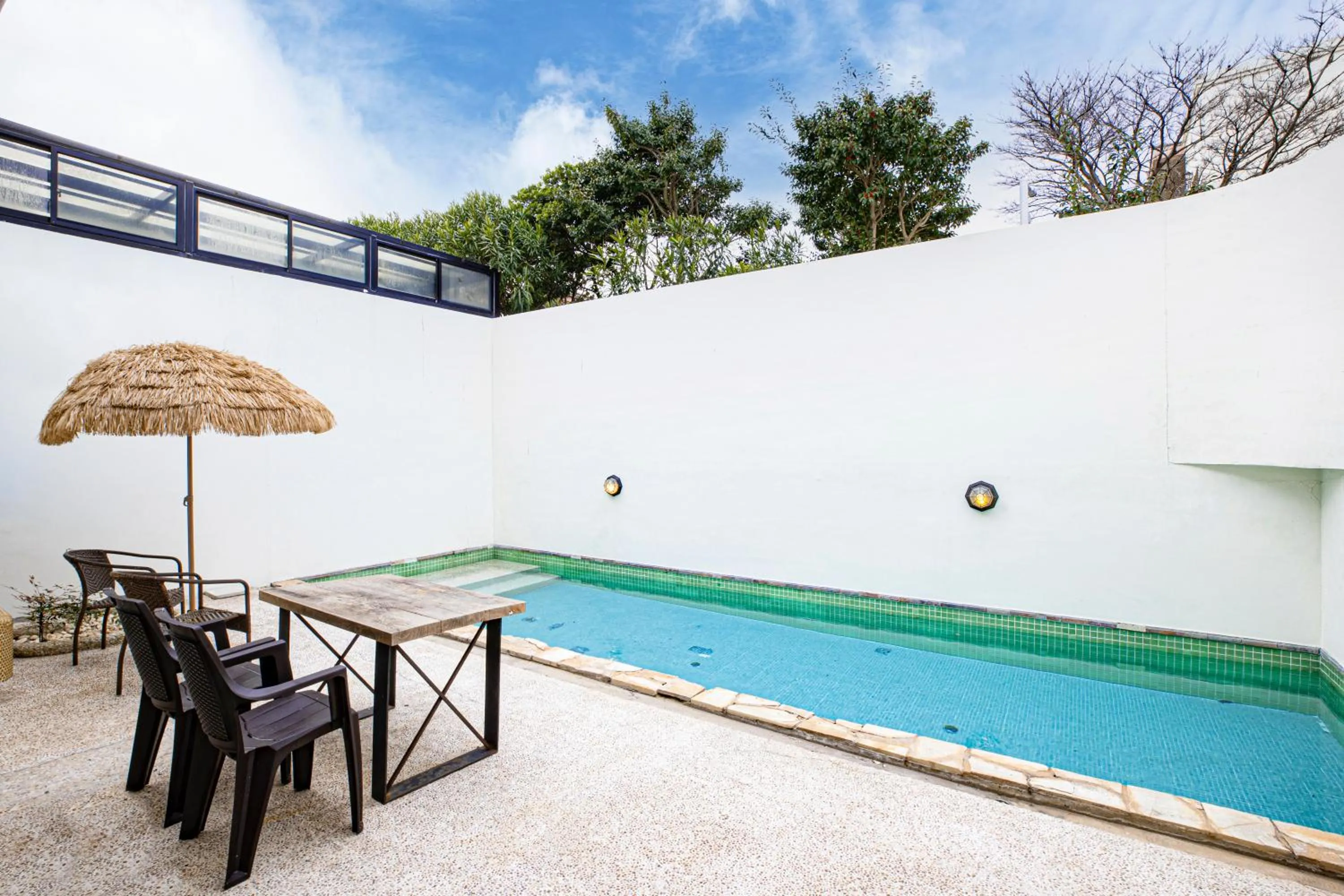 Swimming pool in Olle Resort