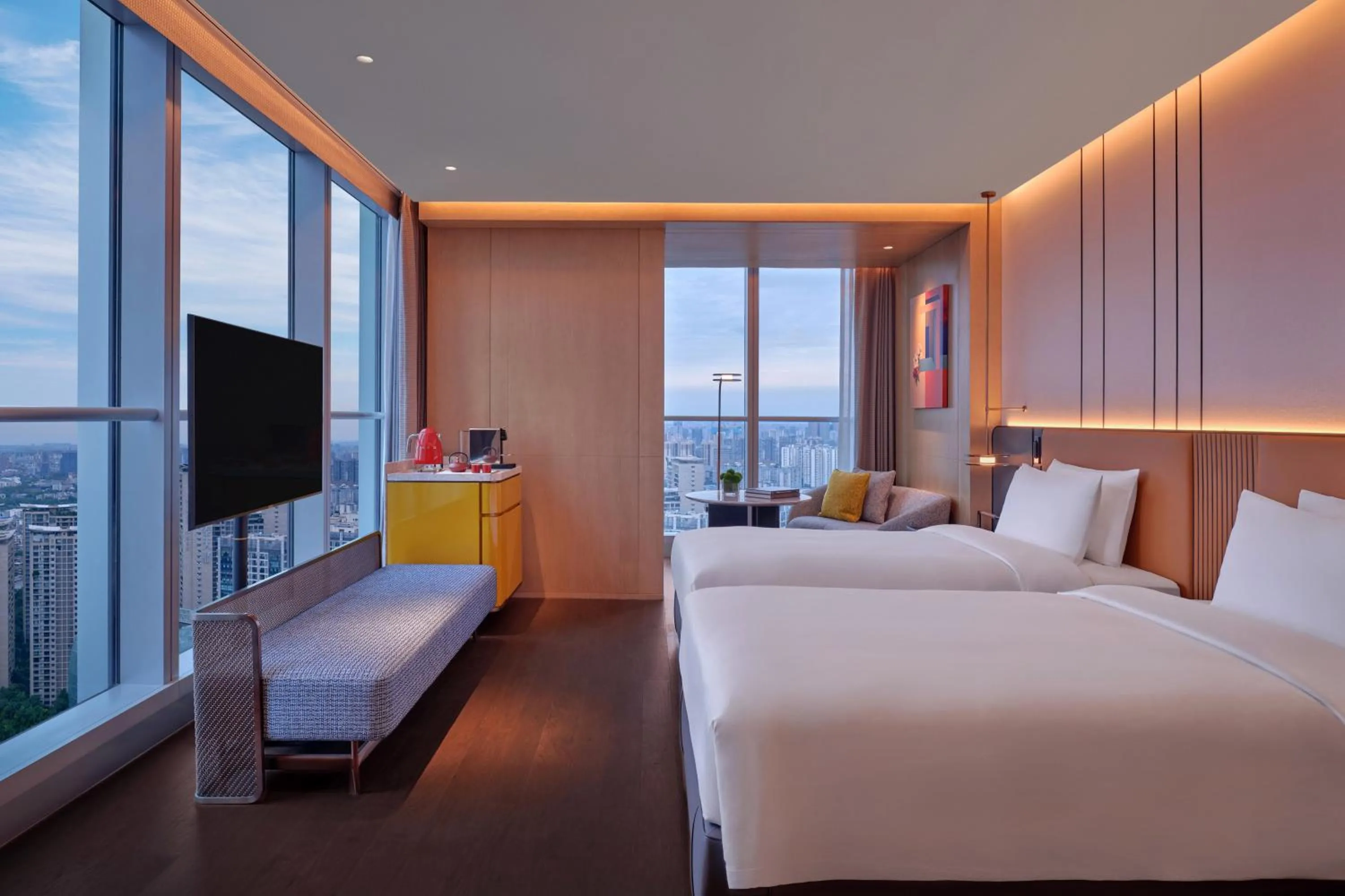 Deluxe Twin Corner Room with City View in Hyatt Centric The Ring Chengdu