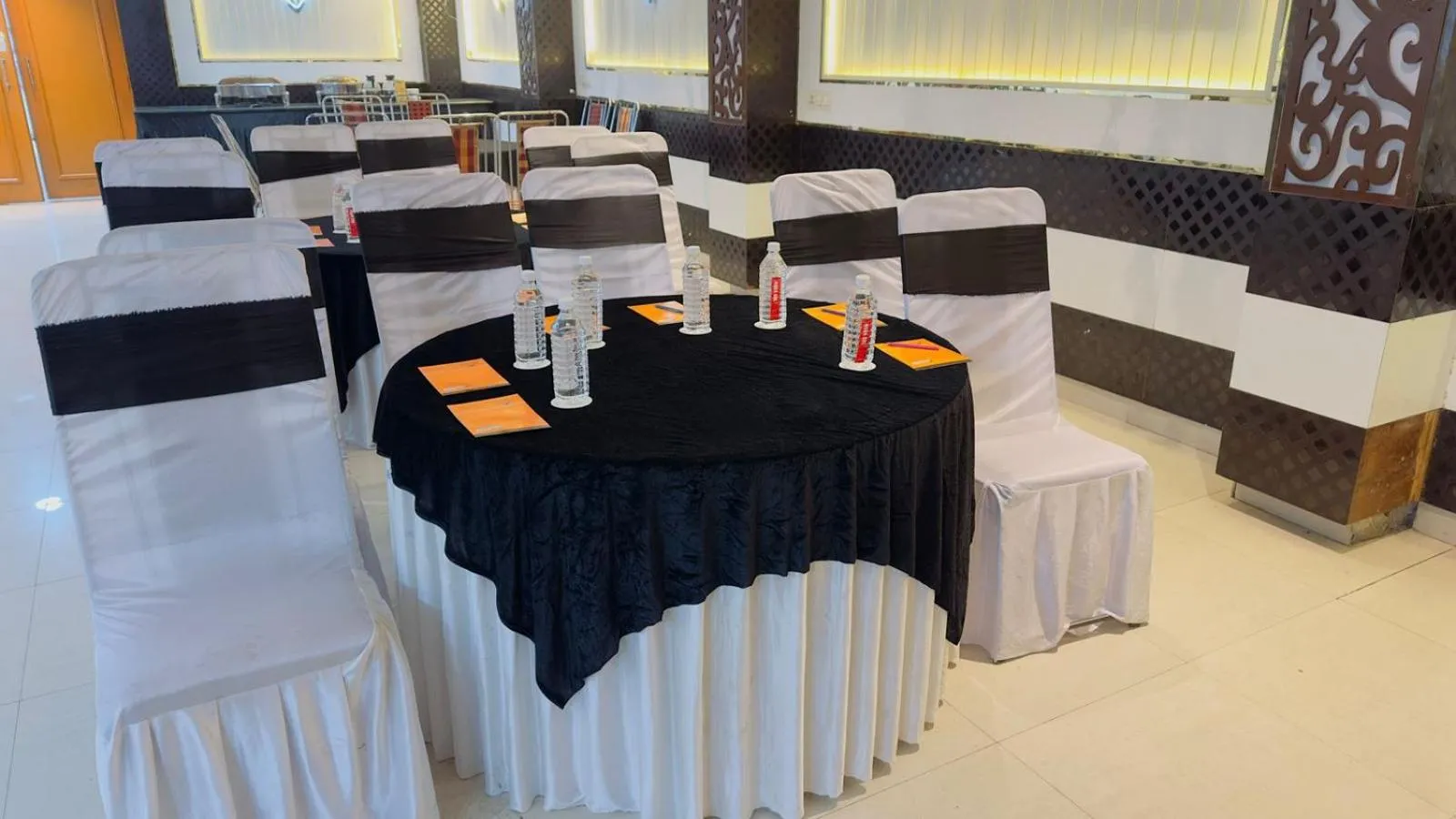 Banquet/Function facilities in Hotel SP International